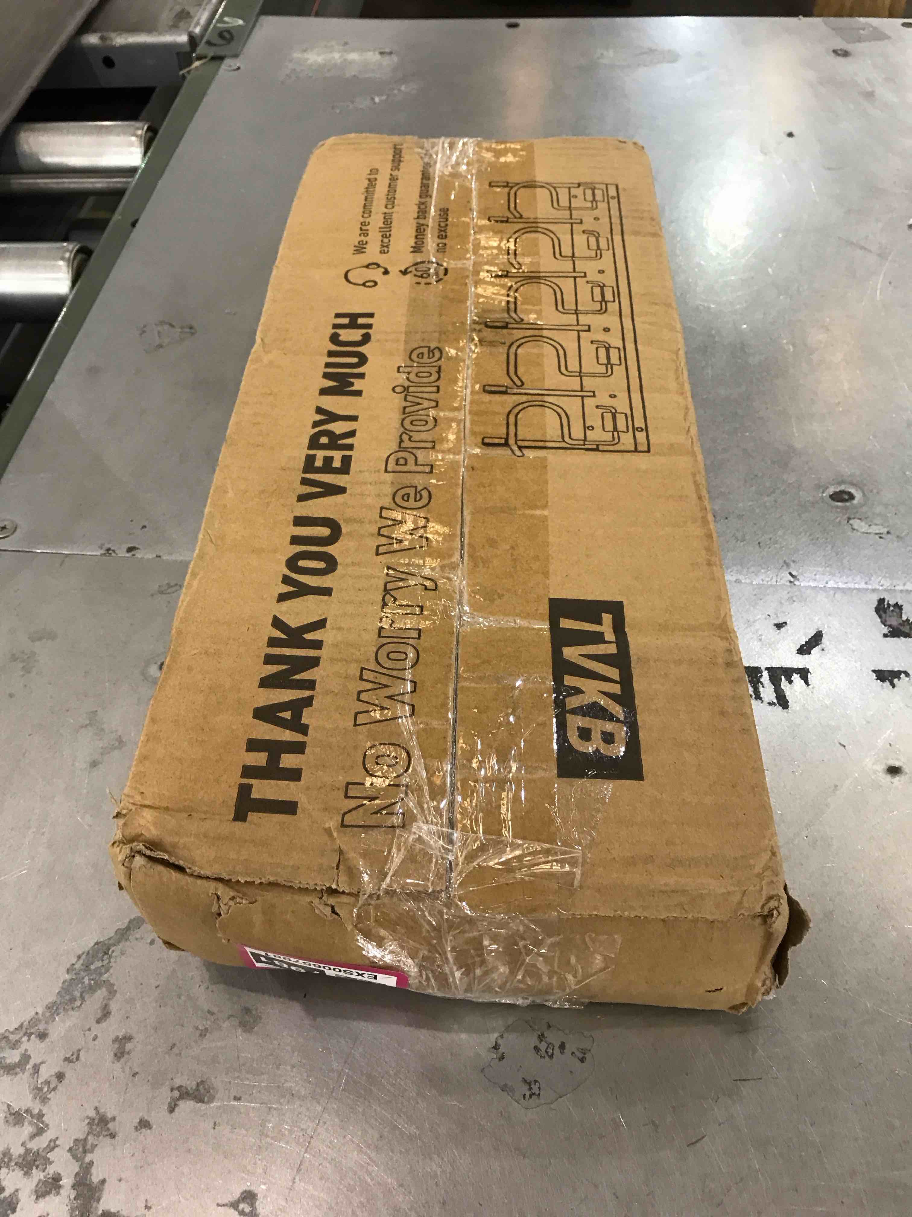 https://s3.amazonaws.com/lotting-images-prod/BargainHunt/EXS00657981_1706638458683.jpeg
