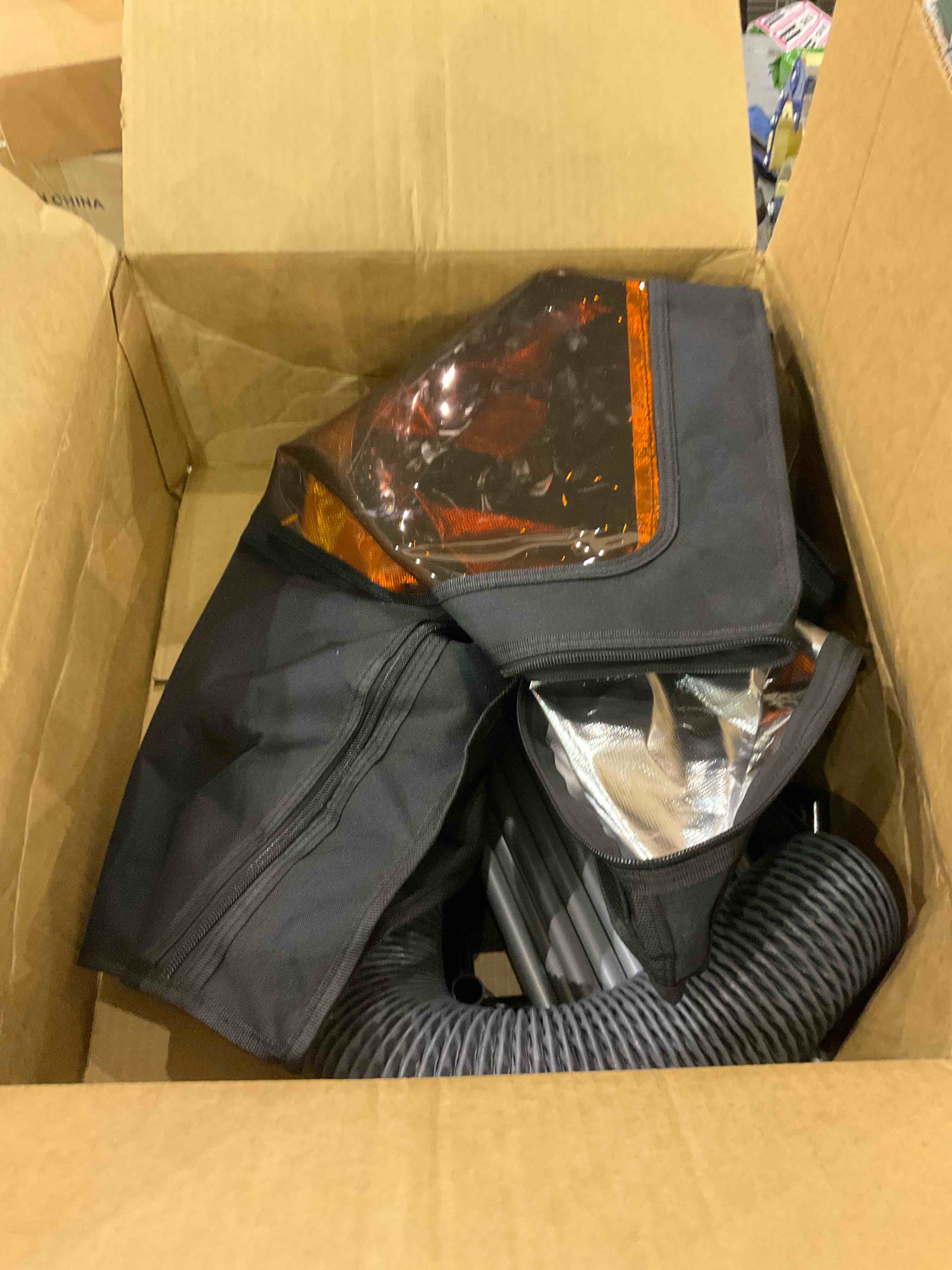 https://s3.amazonaws.com/lotting-images-prod/BargainHunt/EXS00658357_1709126316699.jpeg