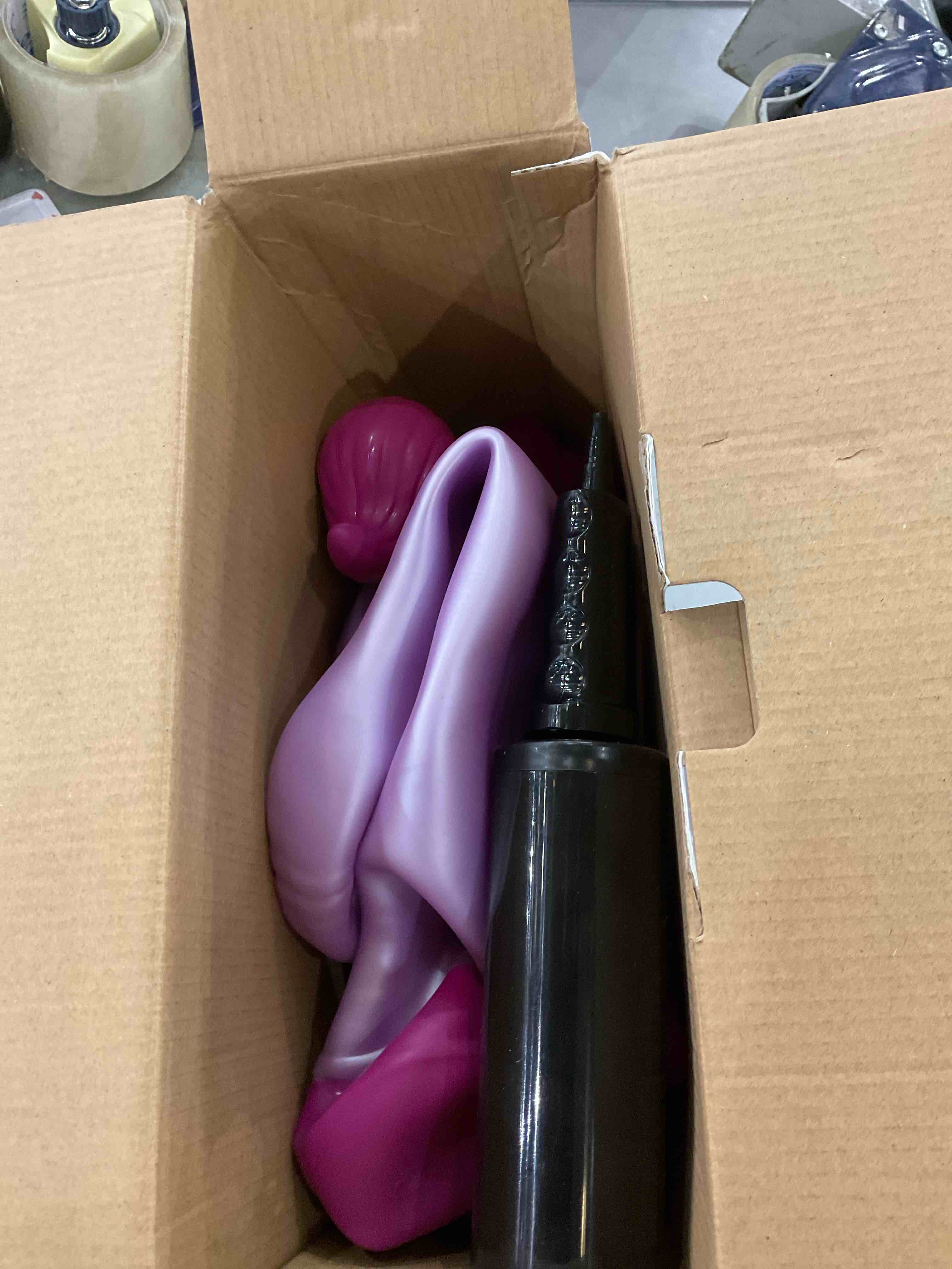 https://s3.amazonaws.com/lotting-images-prod/BargainHunt/EXS00658666_1707148863480.jpeg
