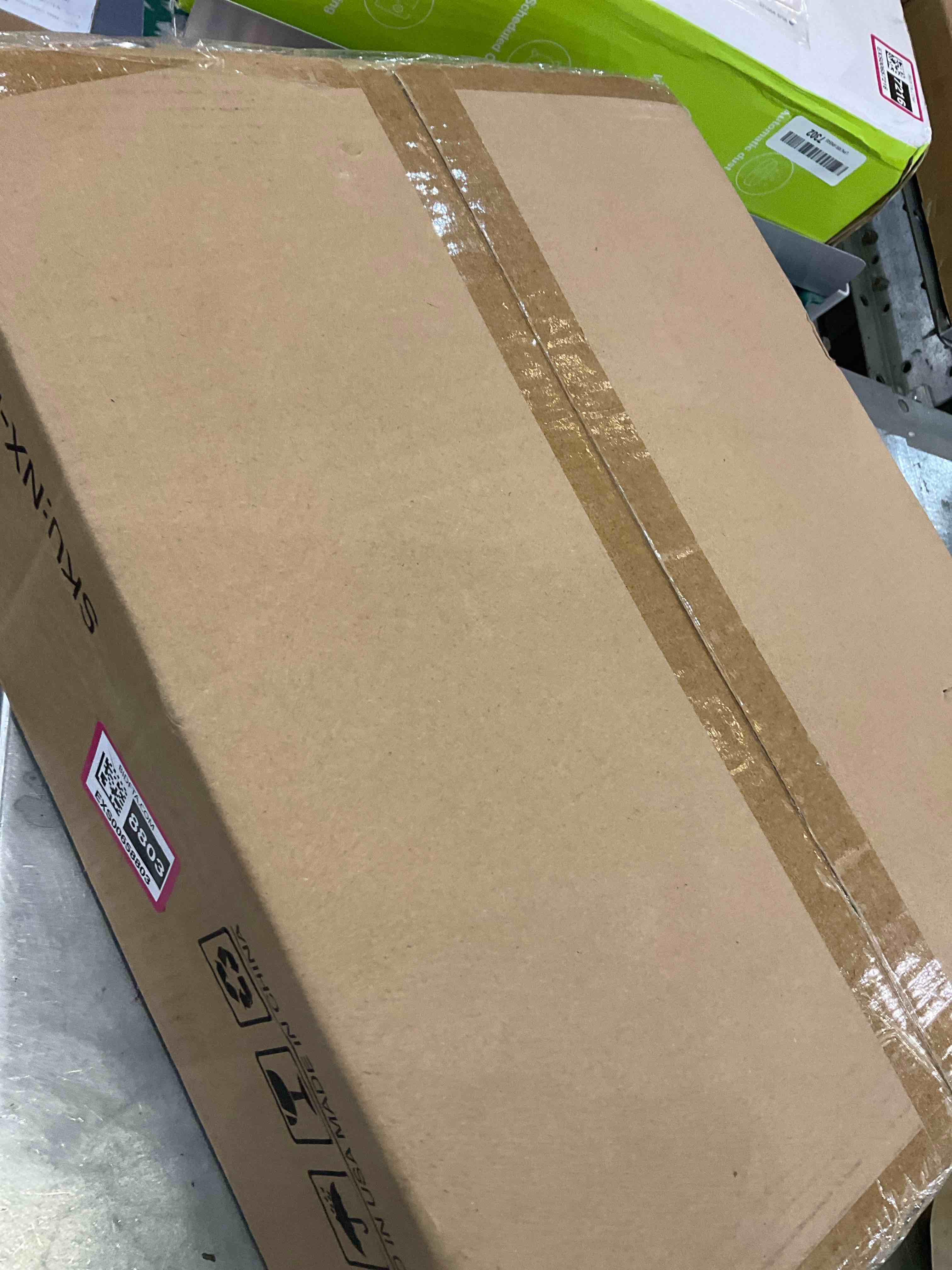 https://s3.amazonaws.com/lotting-images-prod/BargainHunt/EXS00658803_1707150236777.jpeg