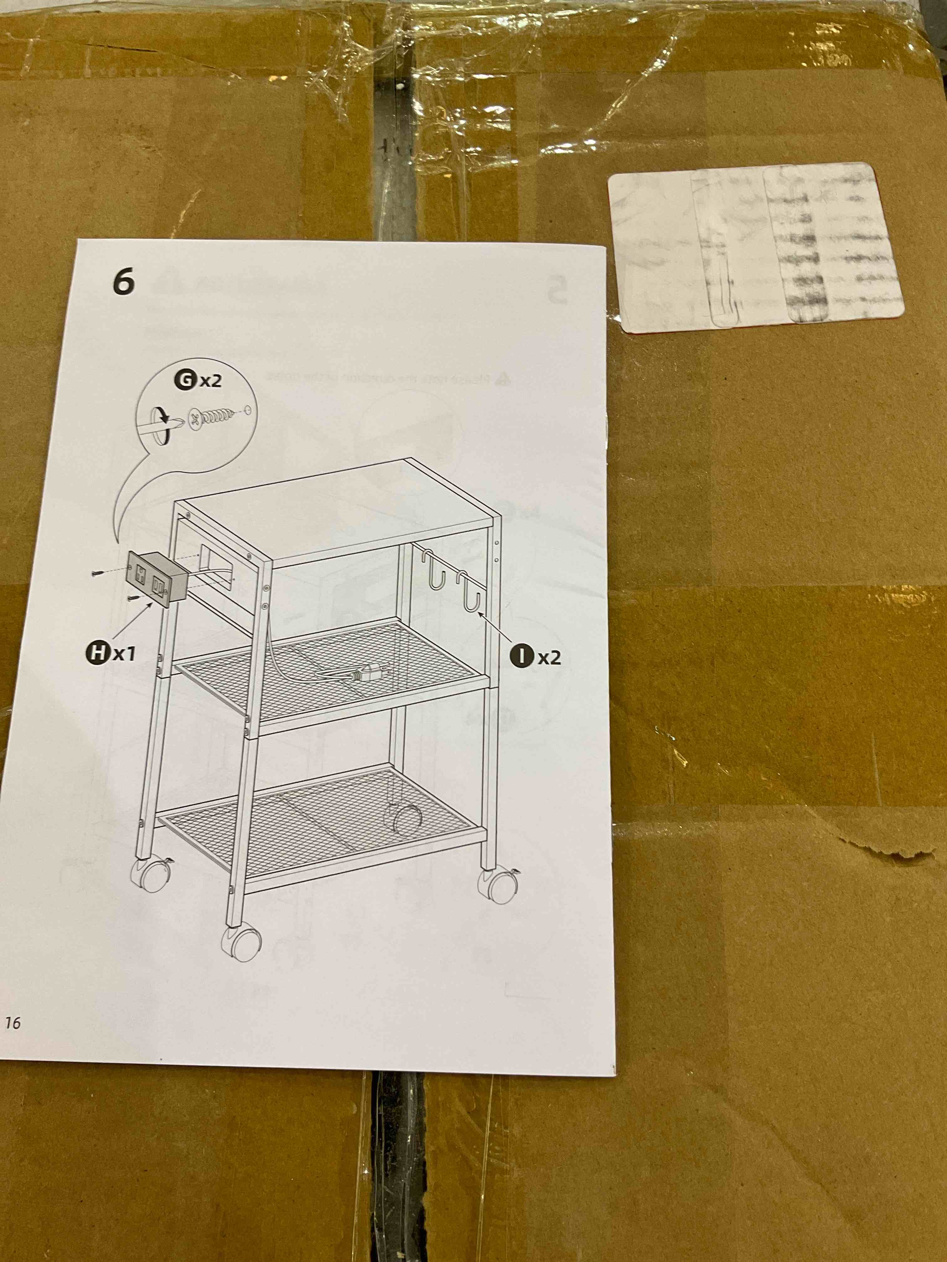 https://s3.amazonaws.com/lotting-images-prod/BargainHunt/EXS00659158_1706640242586.jpeg