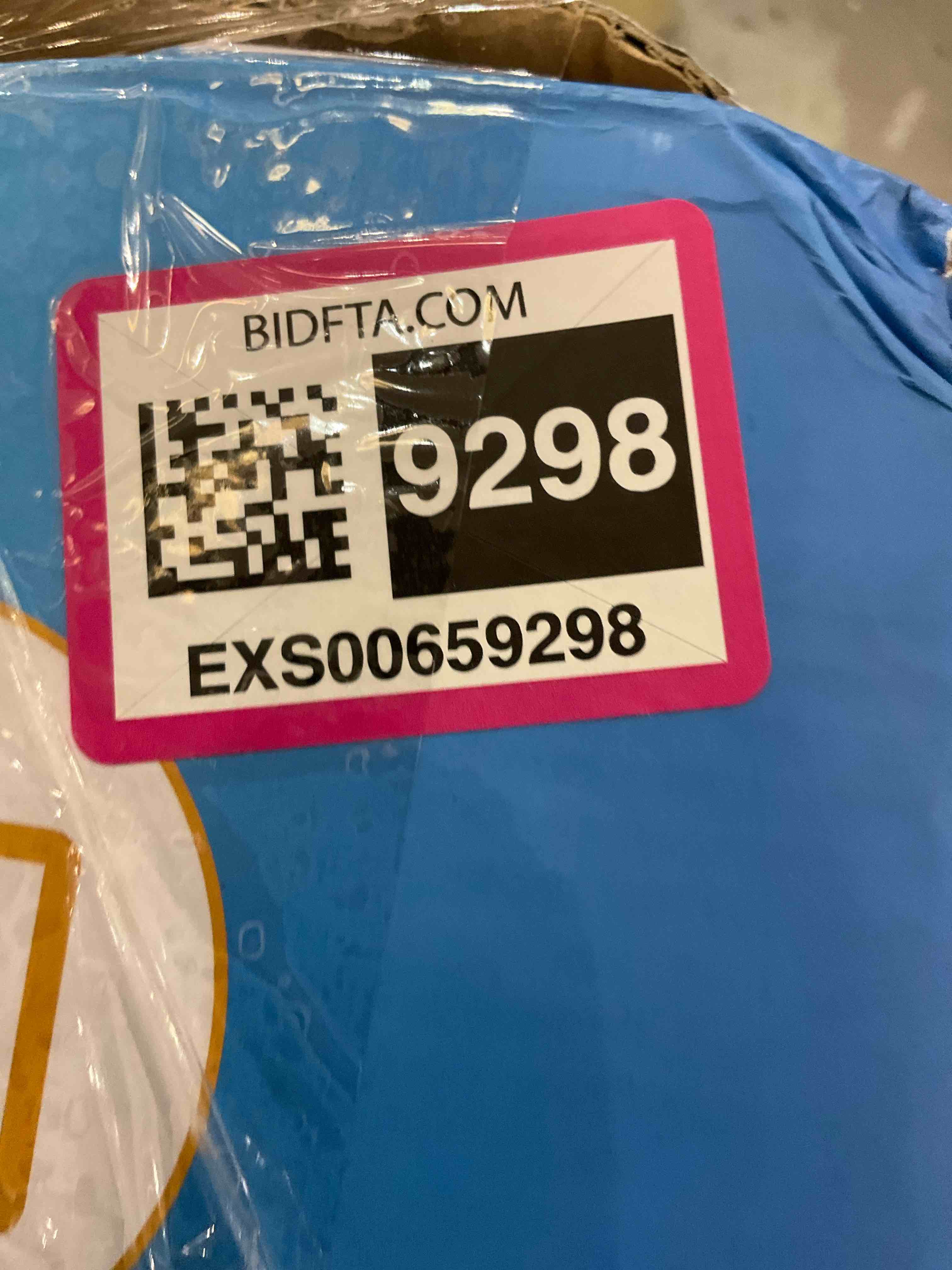 https://s3.amazonaws.com/lotting-images-prod/BargainHunt/EXS00659298_1706897858090.jpeg