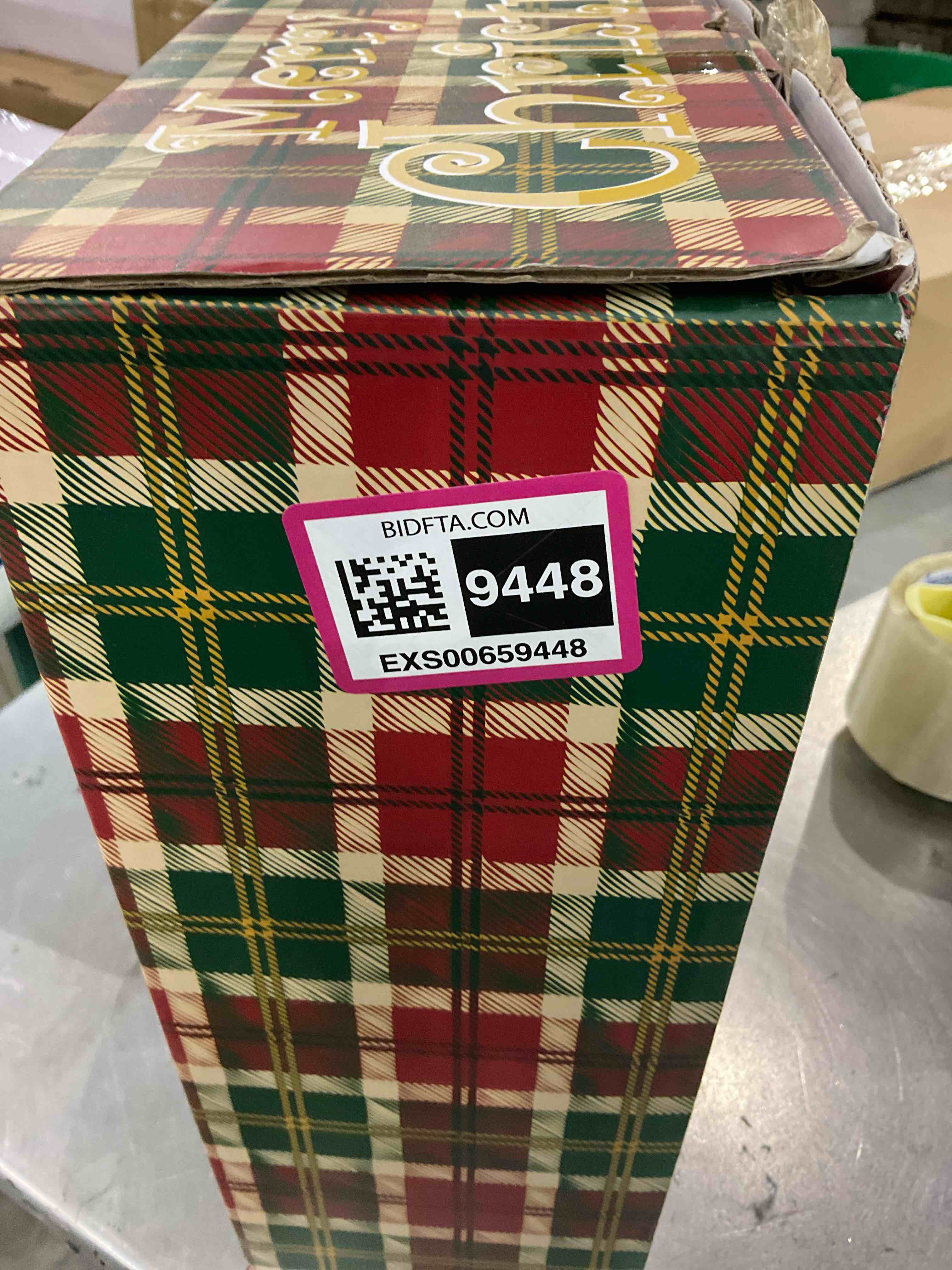 https://s3.amazonaws.com/lotting-images-prod/BargainHunt/EXS00659448_1707484109596.jpeg