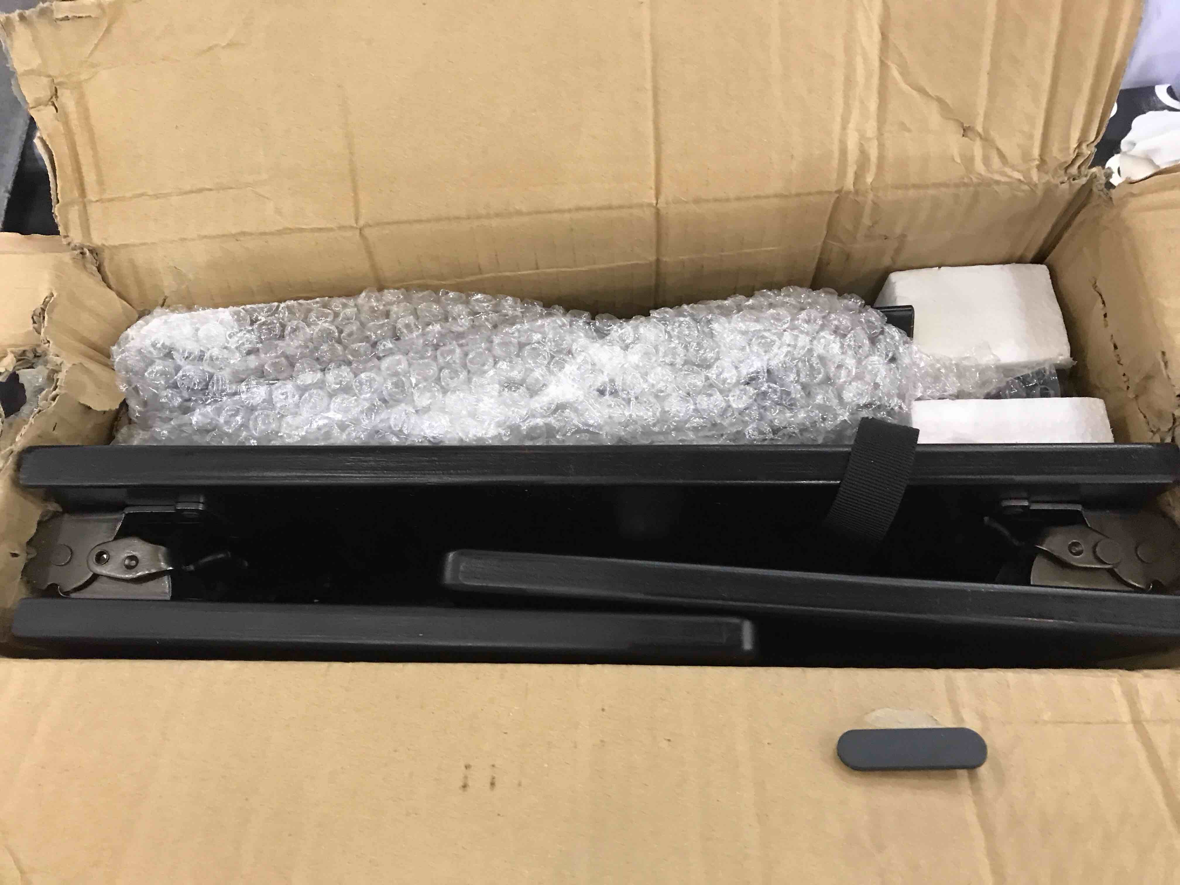 https://s3.amazonaws.com/lotting-images-prod/BargainHunt/EXS00672667_1706637584465.jpeg