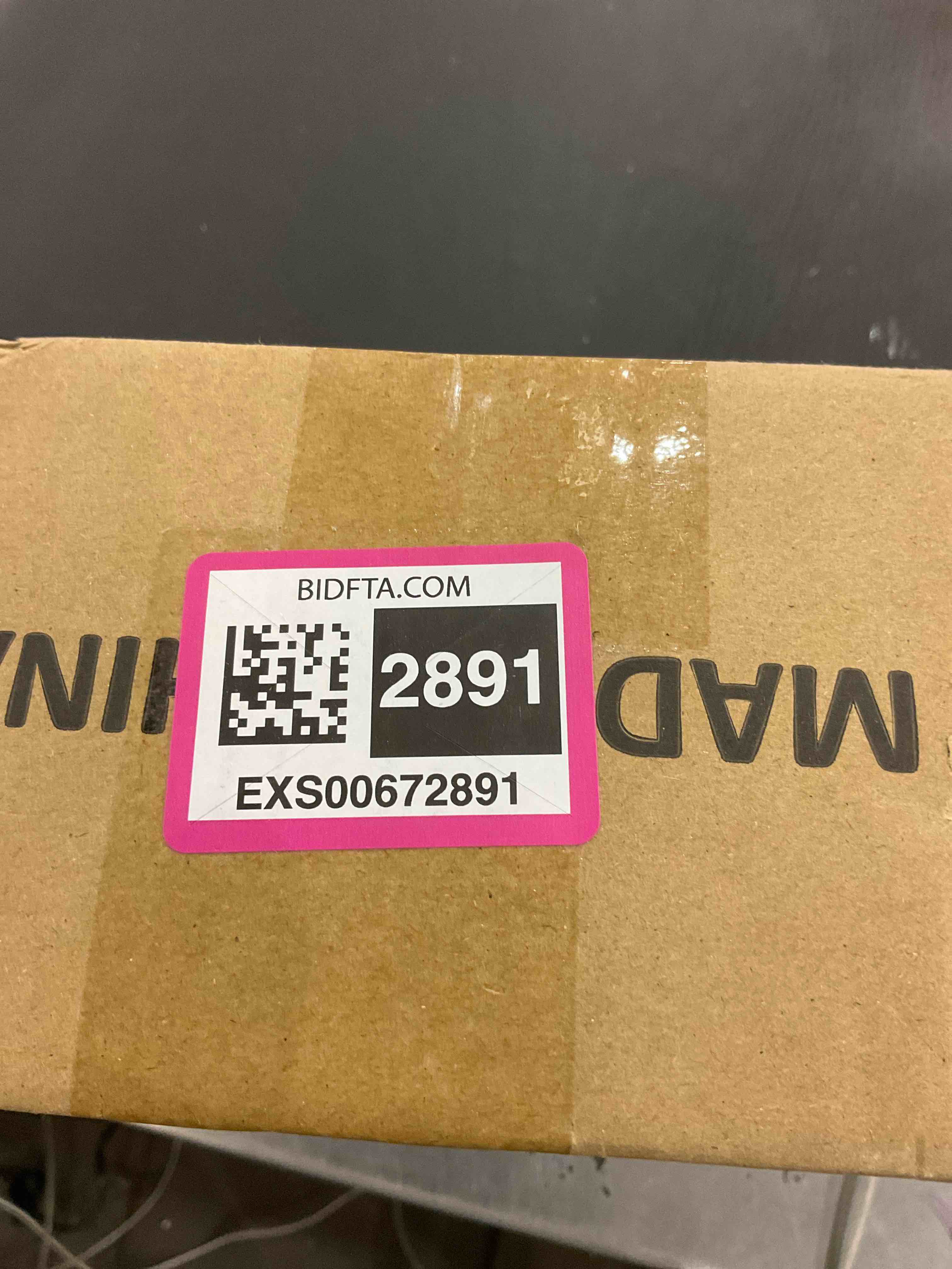 https://s3.amazonaws.com/lotting-images-prod/BargainHunt/EXS00672891_1707754863049.jpeg