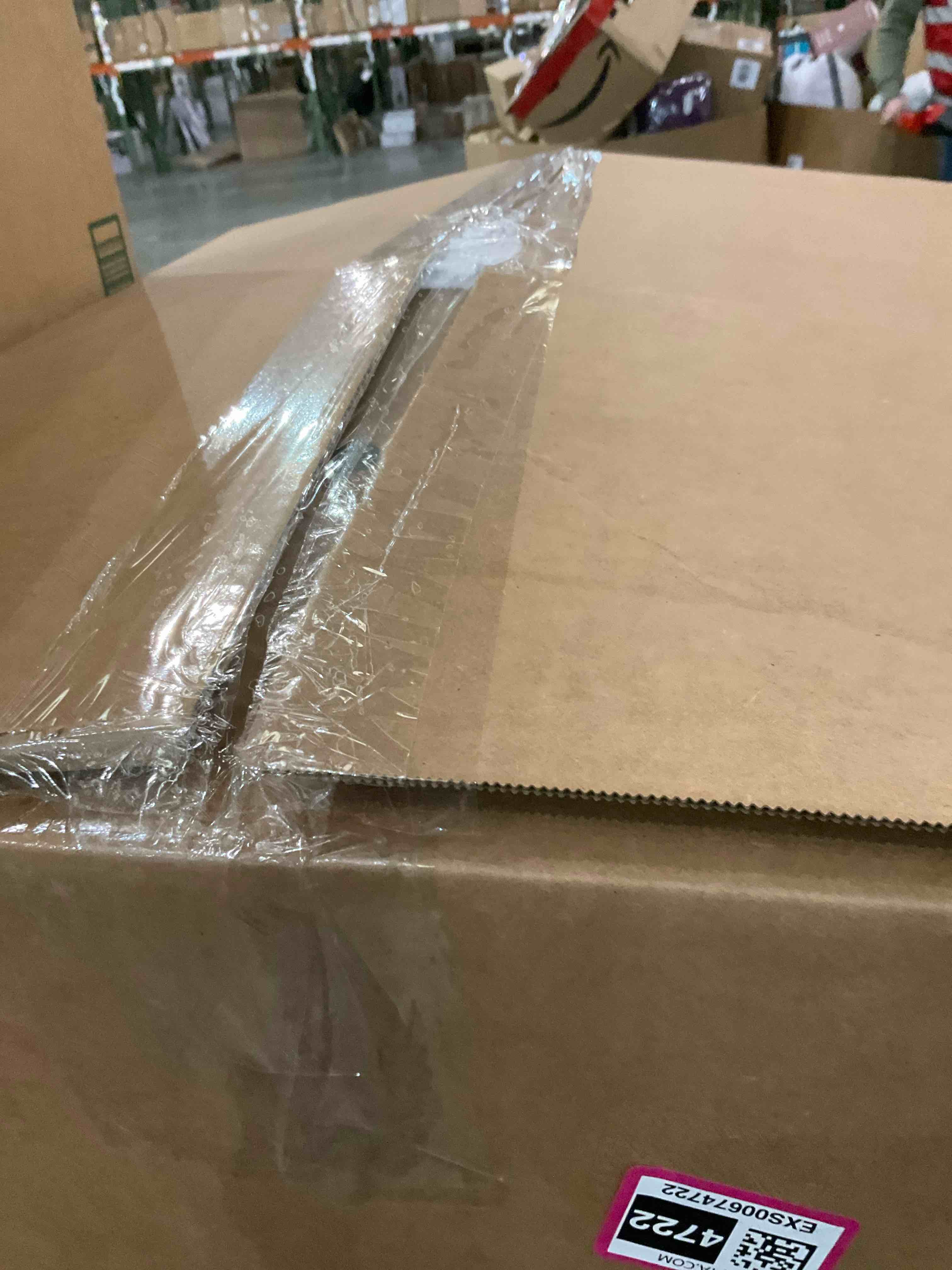https://s3.amazonaws.com/lotting-images-prod/BargainHunt/EXS00674722_1710164133391.jpeg