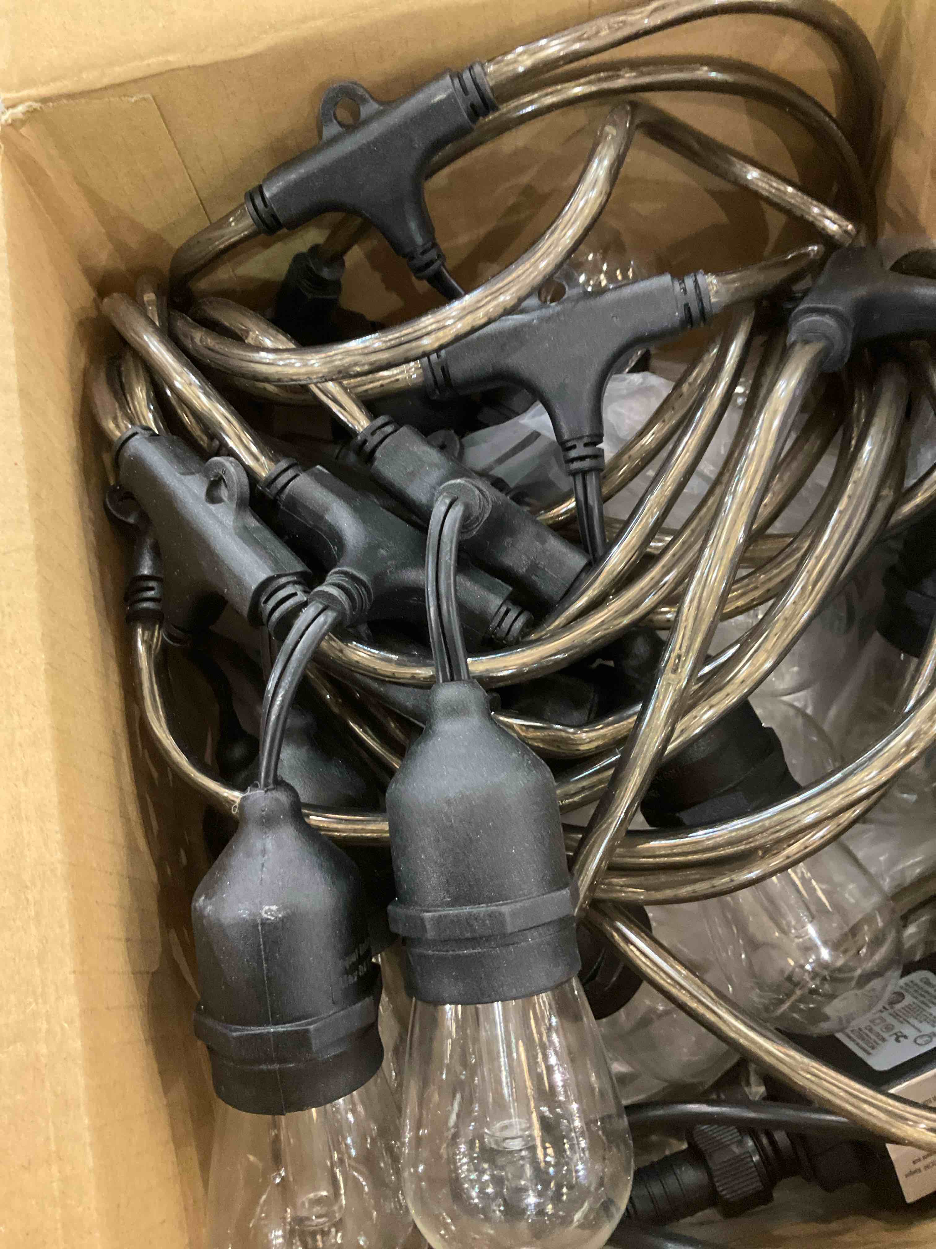 https://s3.amazonaws.com/lotting-images-prod/BargainHunt/EXS00700342_1707414941319.jpeg