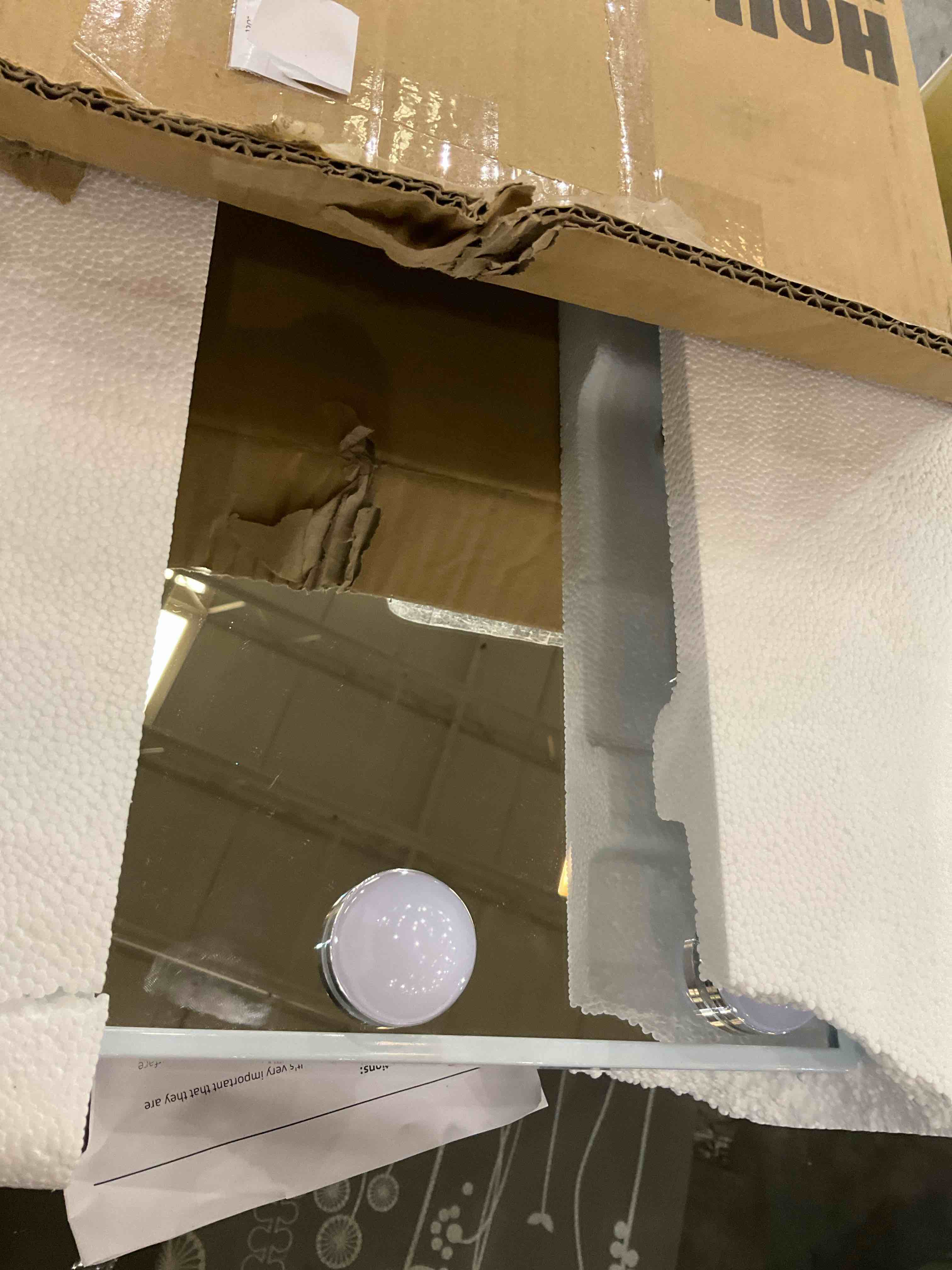 https://s3.amazonaws.com/lotting-images-prod/BargainHunt/EXS00700377_1707421718445.jpeg