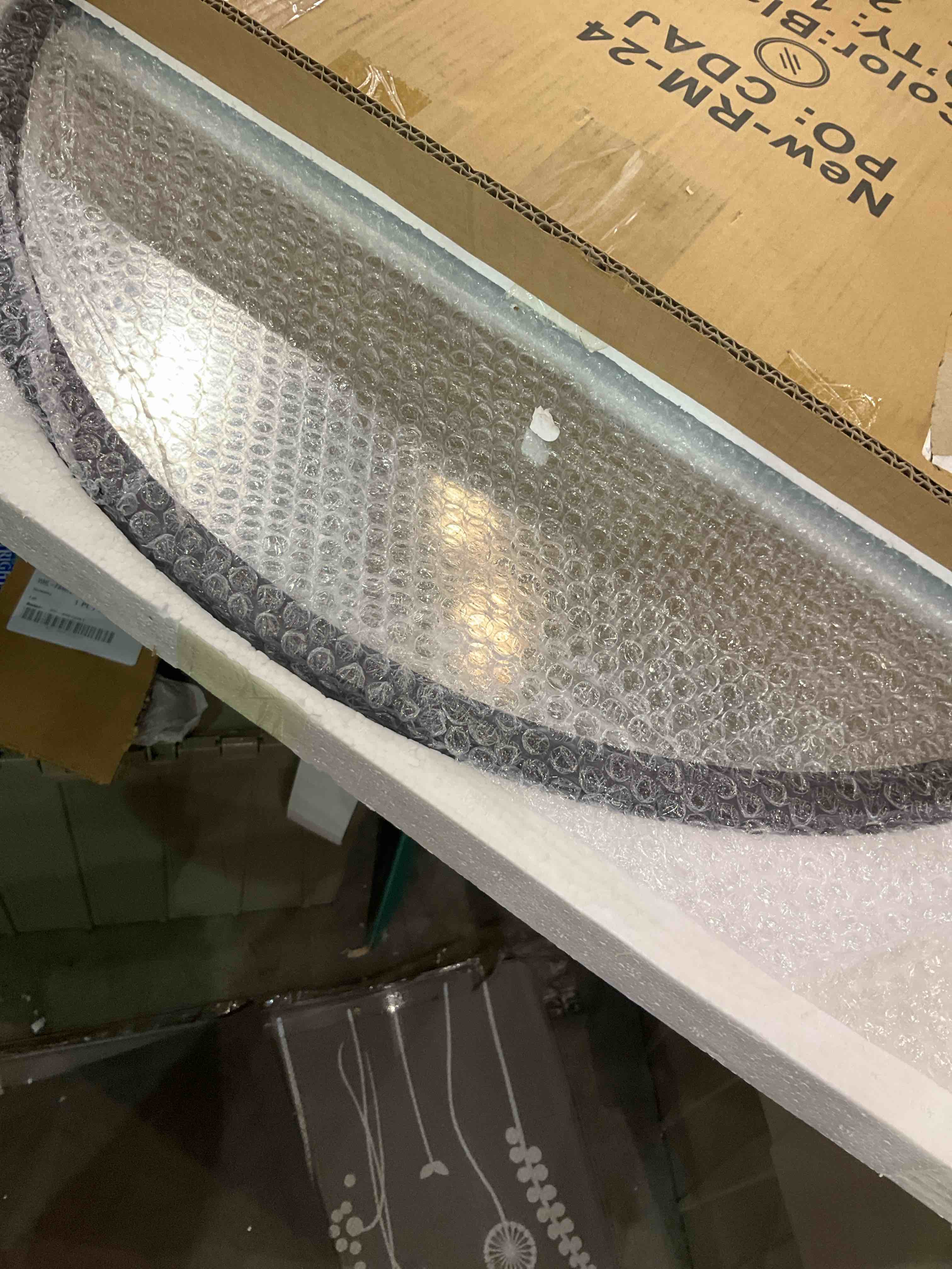 https://s3.amazonaws.com/lotting-images-prod/BargainHunt/EXS00700453_1707491216665.jpeg