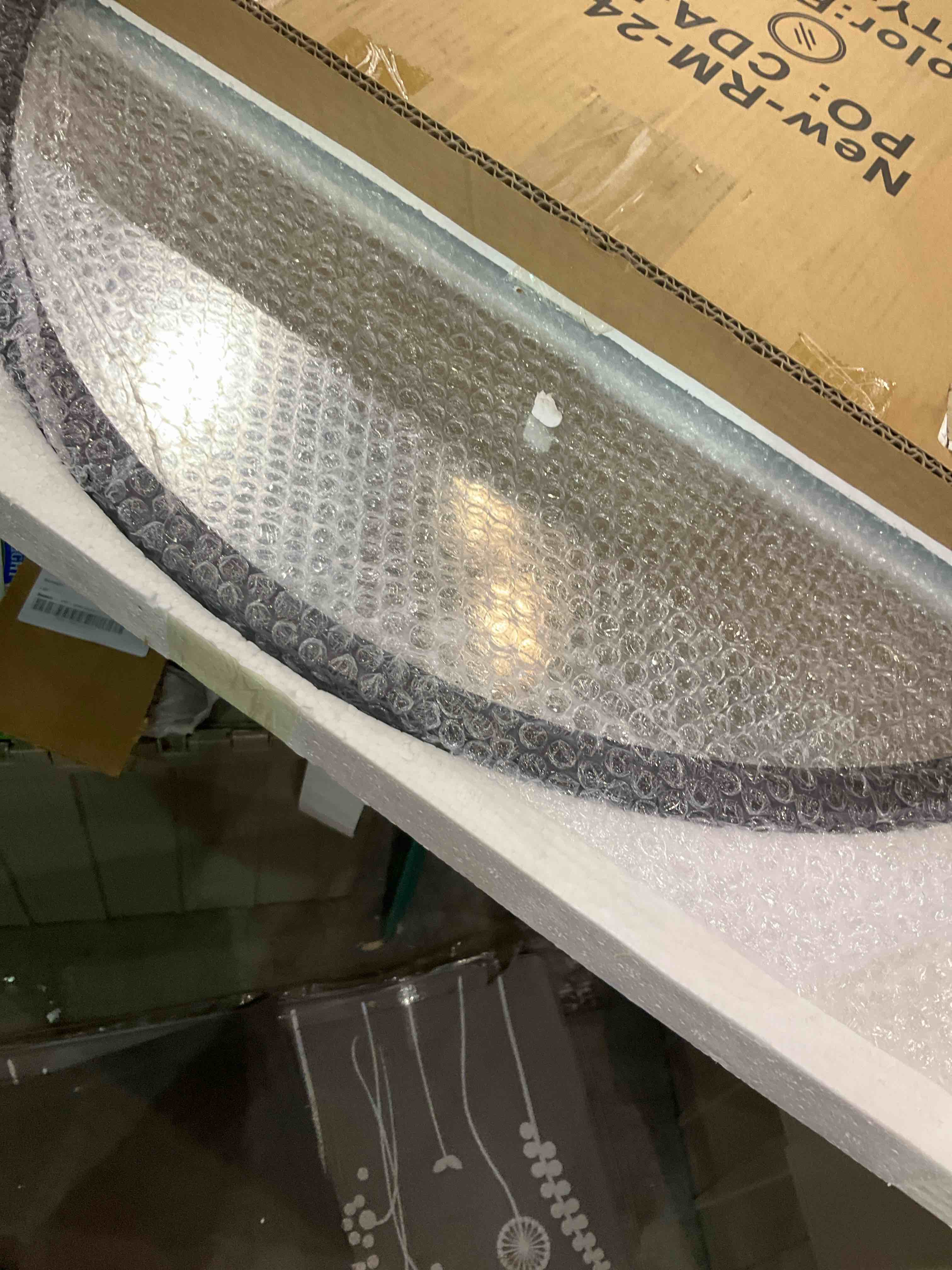 https://s3.amazonaws.com/lotting-images-prod/BargainHunt/EXS00700453_1707491217478.jpeg