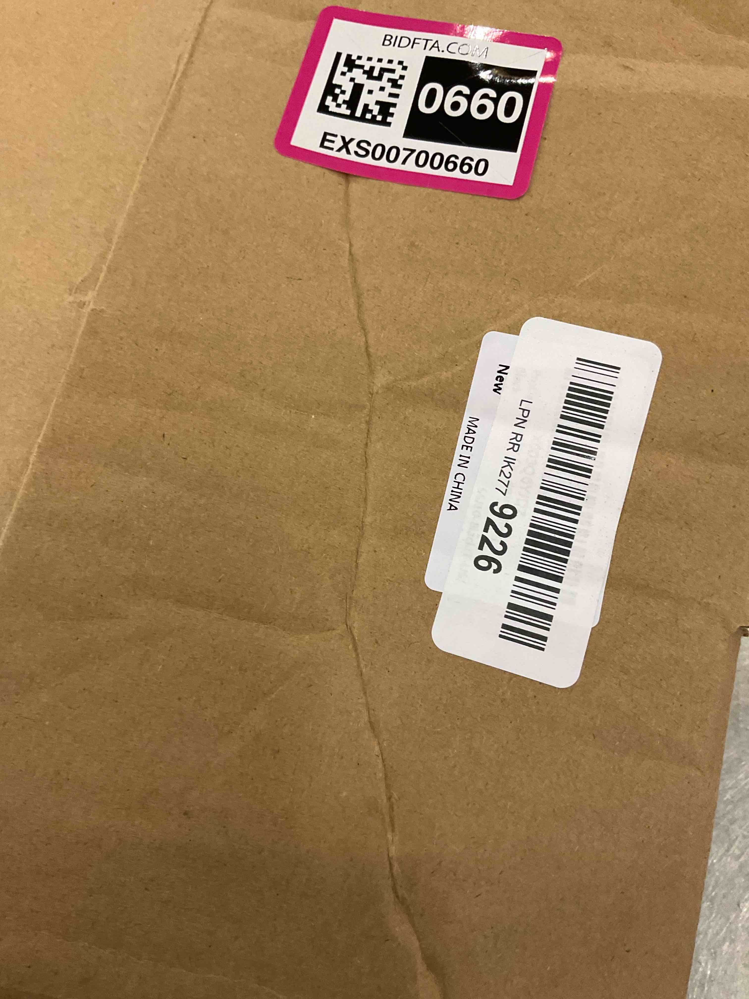 https://s3.amazonaws.com/lotting-images-prod/BargainHunt/EXS00700660_1706898653500.jpeg