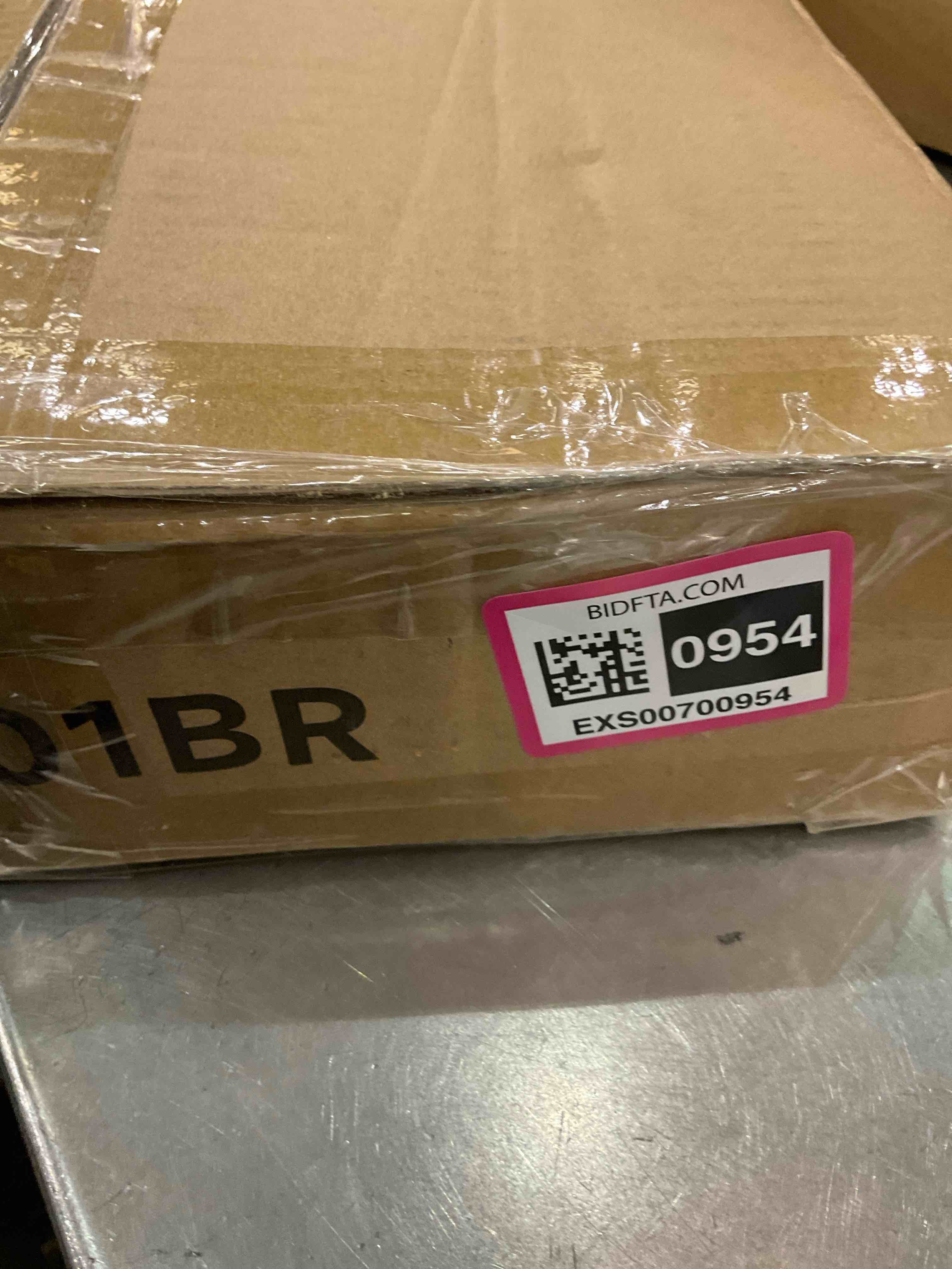 https://s3.amazonaws.com/lotting-images-prod/BargainHunt/EXS00700954_1707249261144.jpeg