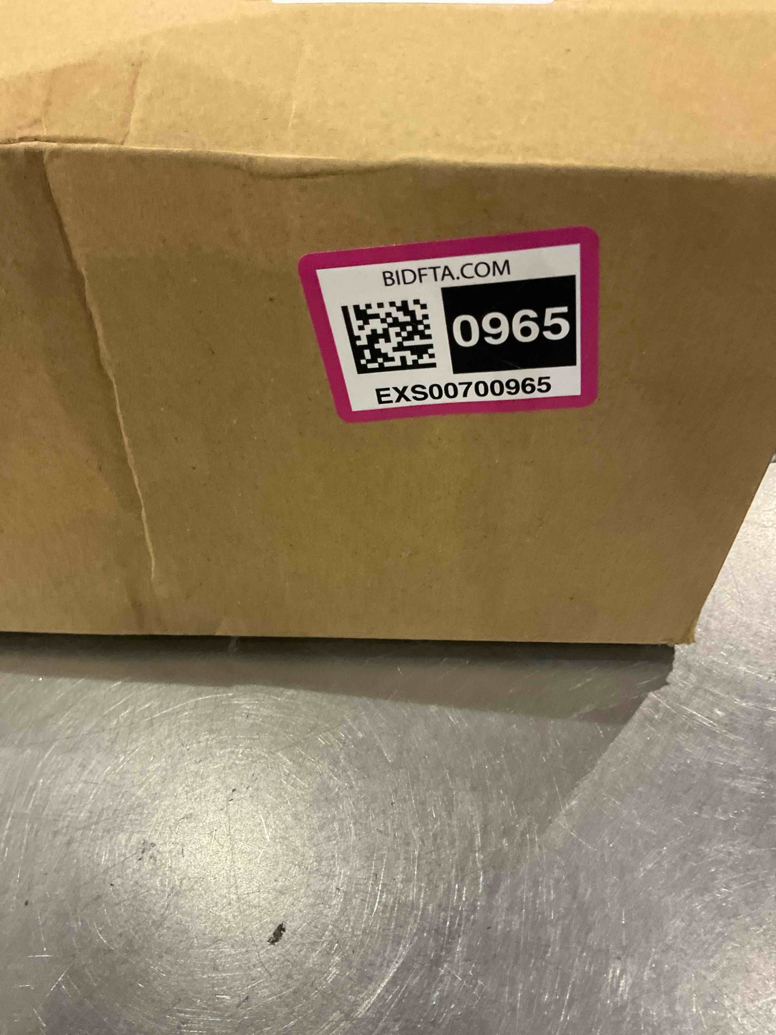 https://s3.amazonaws.com/lotting-images-prod/BargainHunt/EXS00700965_1707309714164.jpeg