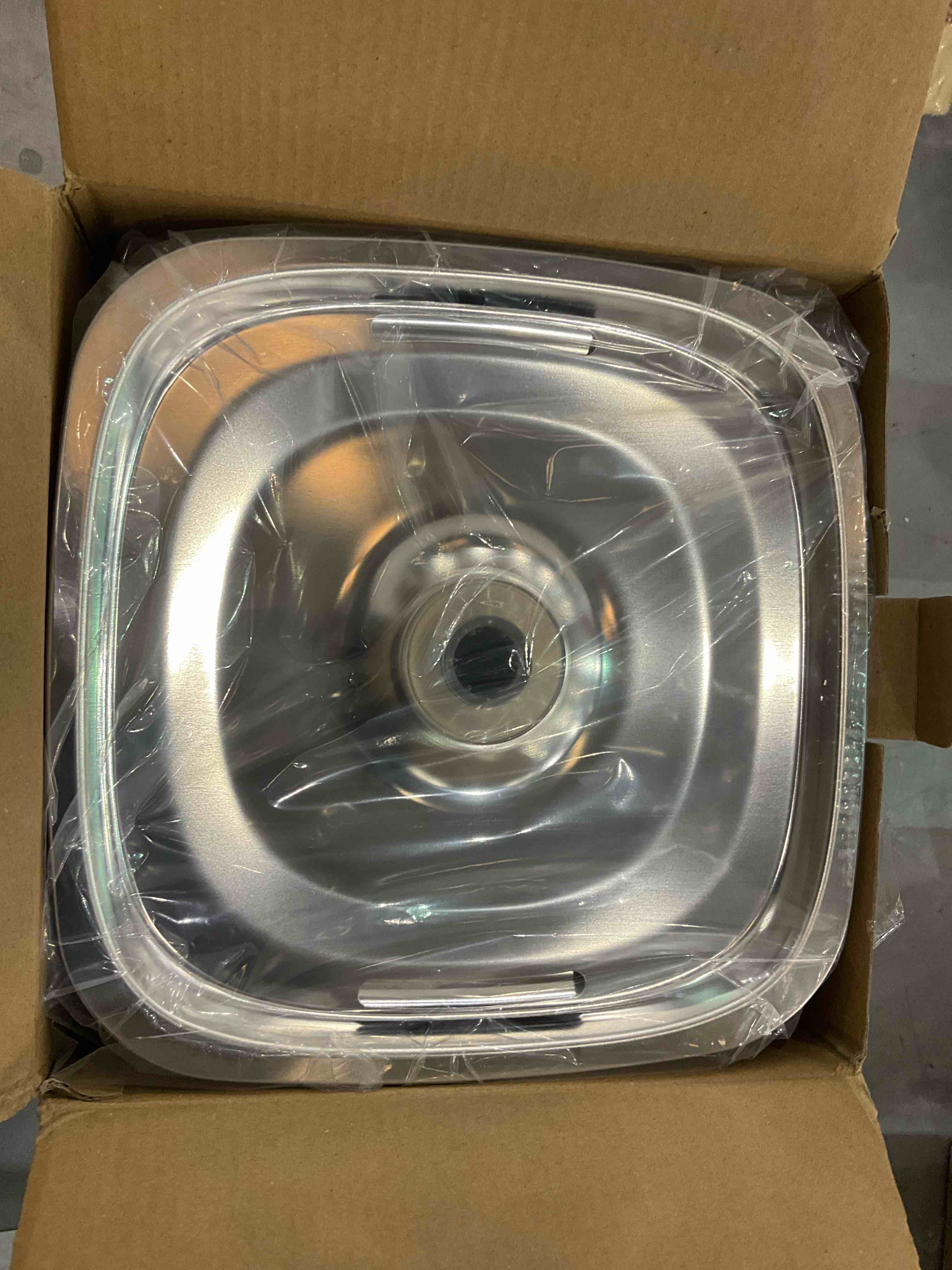 https://s3.amazonaws.com/lotting-images-prod/BargainHunt/EXS00701498_1707231167172.jpeg