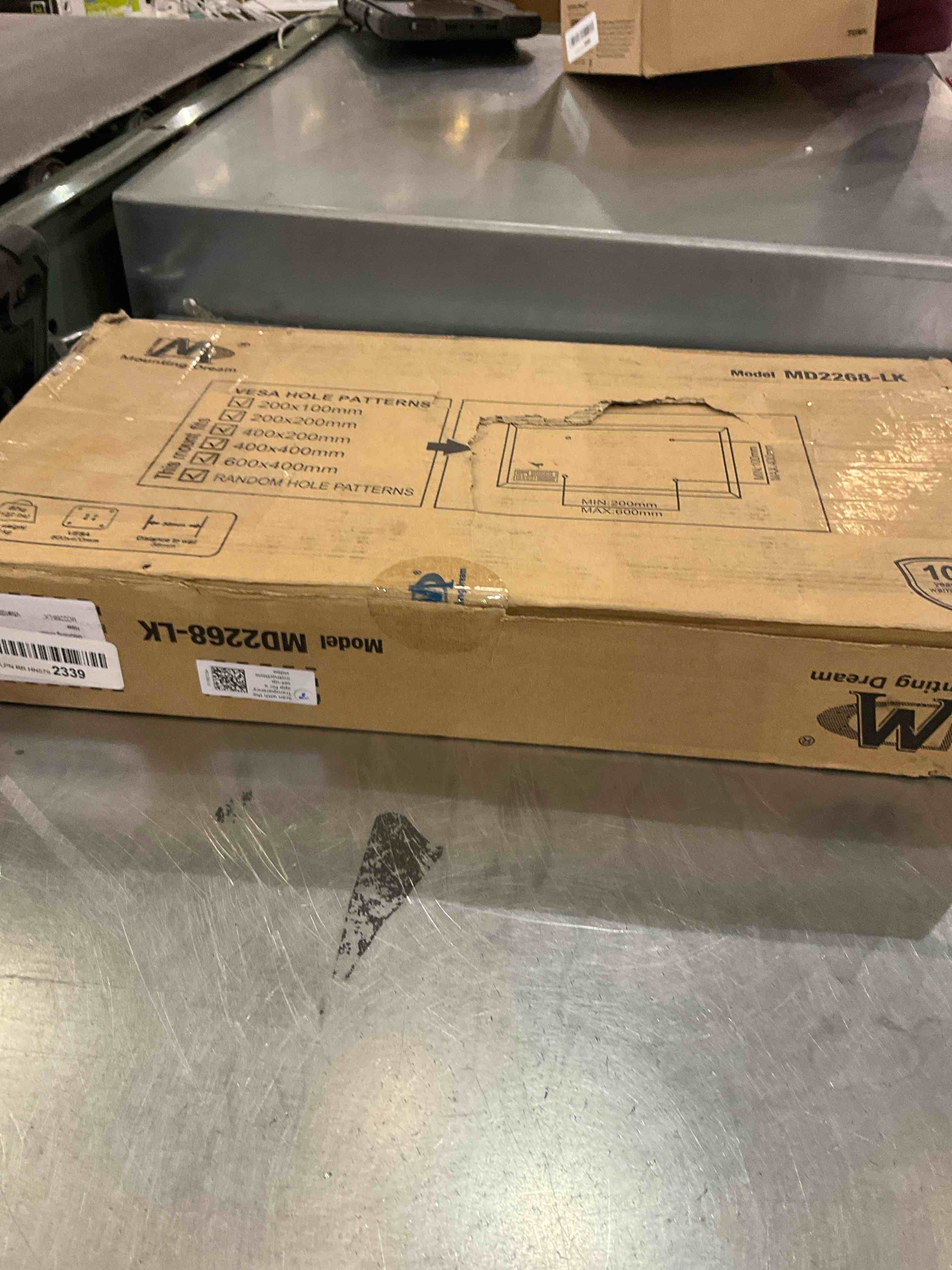 https://s3.amazonaws.com/lotting-images-prod/BargainHunt/EXS00701551_1707231079134.jpeg