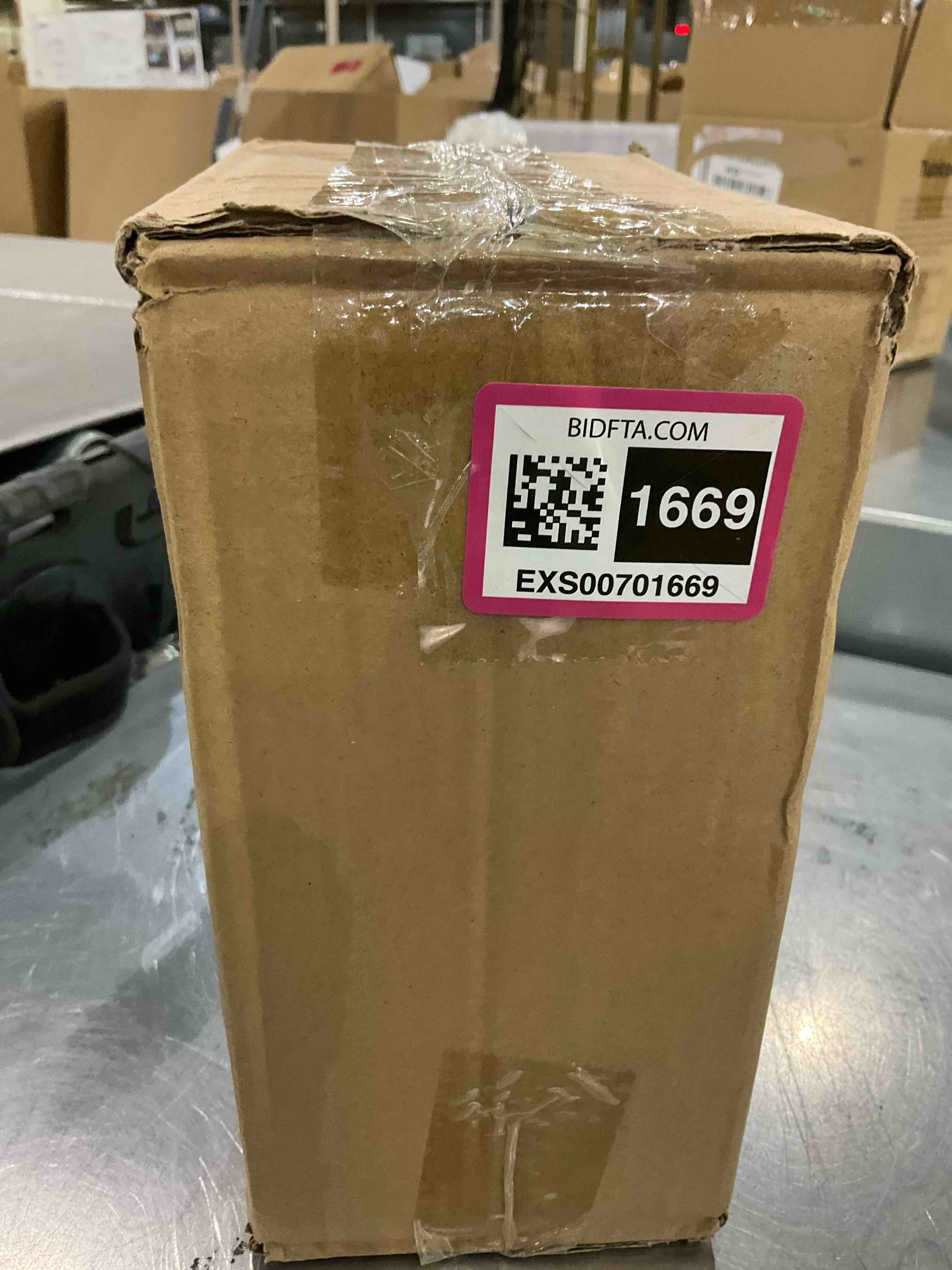 https://s3.amazonaws.com/lotting-images-prod/BargainHunt/EXS00701669_1707309813905.jpeg