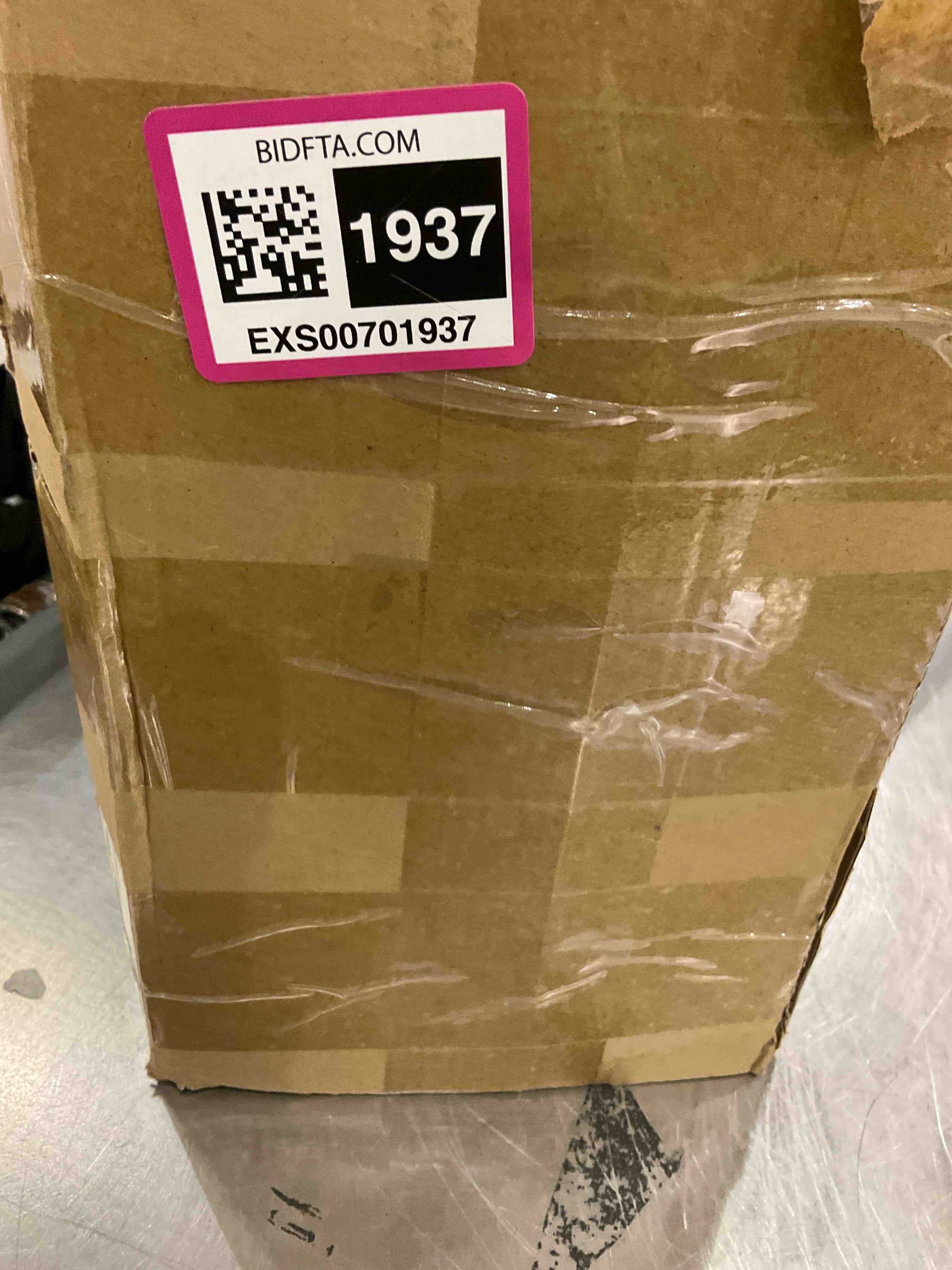 https://s3.amazonaws.com/lotting-images-prod/BargainHunt/EXS00701937_1707404733602.jpeg