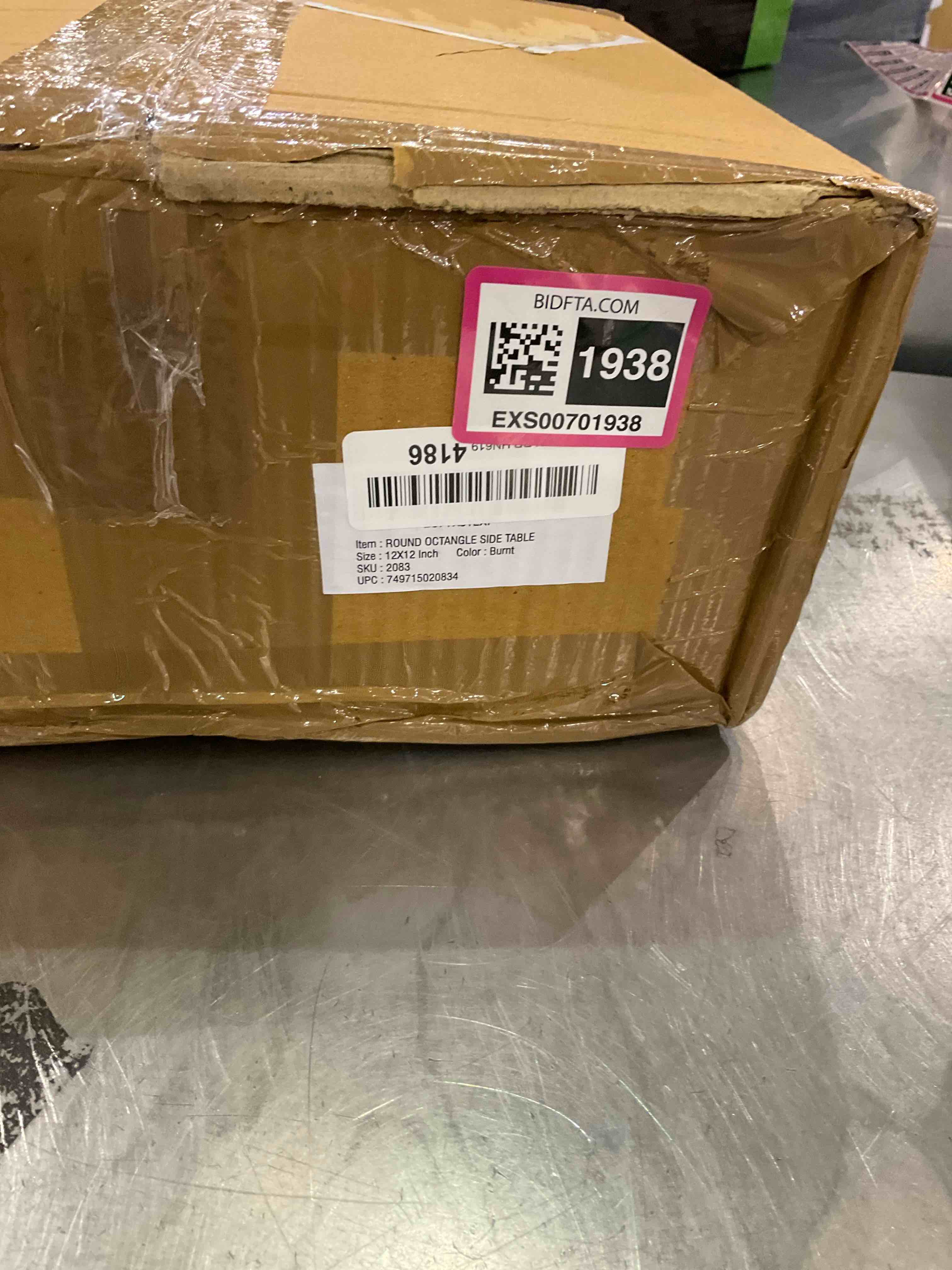 https://s3.amazonaws.com/lotting-images-prod/BargainHunt/EXS00701938_1707404840733.jpeg