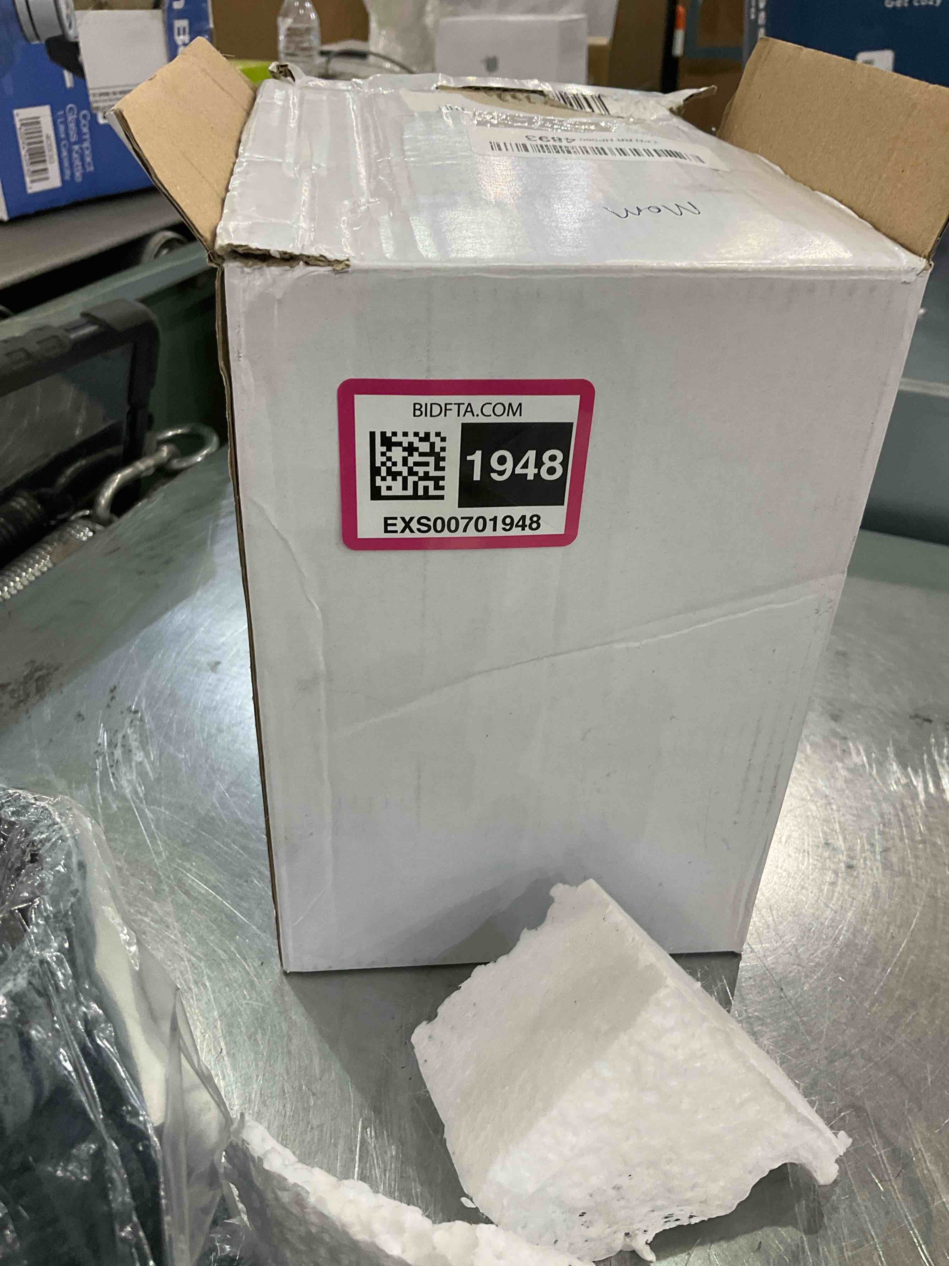 https://s3.amazonaws.com/lotting-images-prod/BargainHunt/EXS00701948_1707406040756.jpeg