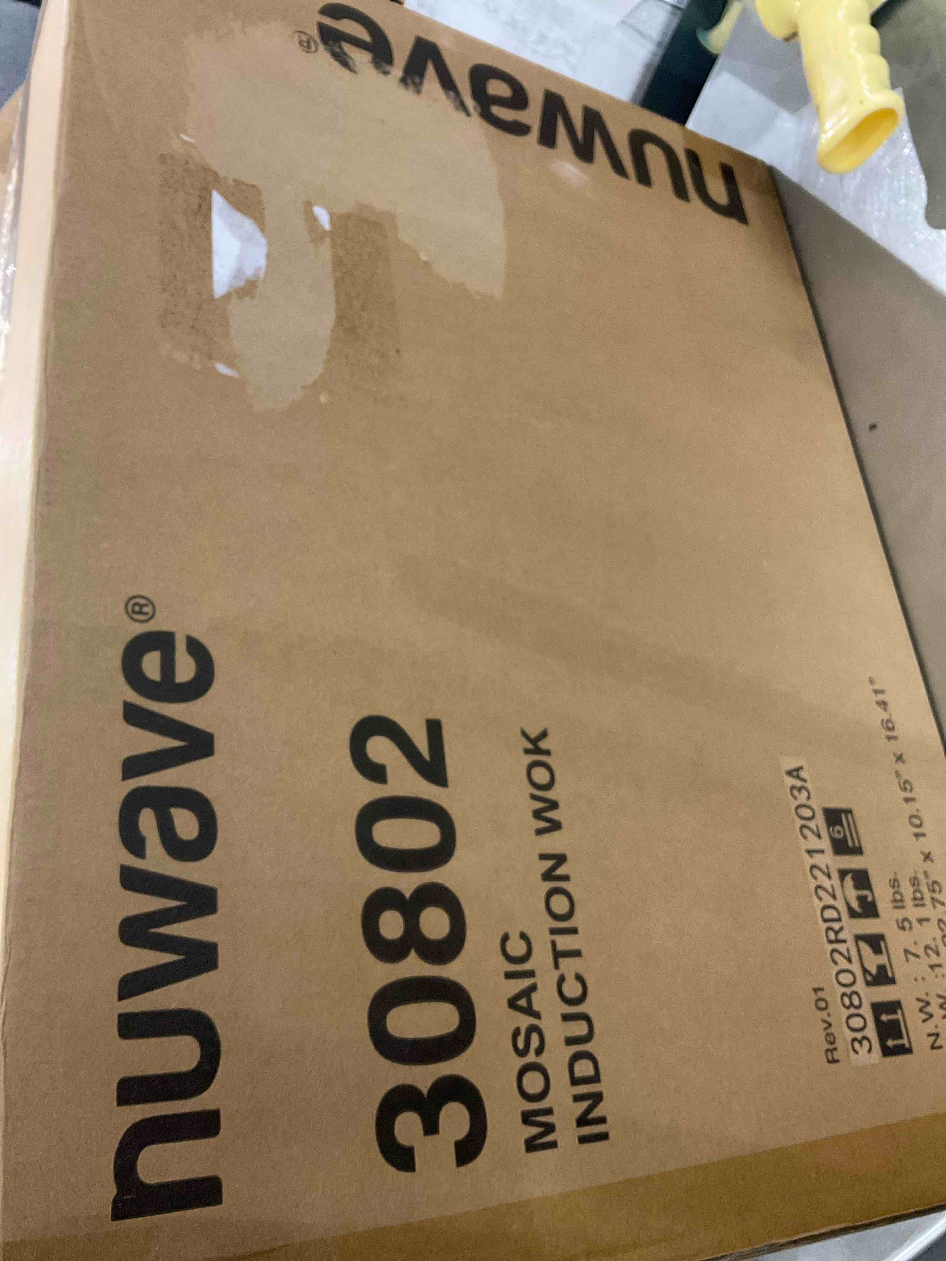 https://s3.amazonaws.com/lotting-images-prod/BargainHunt/EXS00702124_1706898095699.jpeg