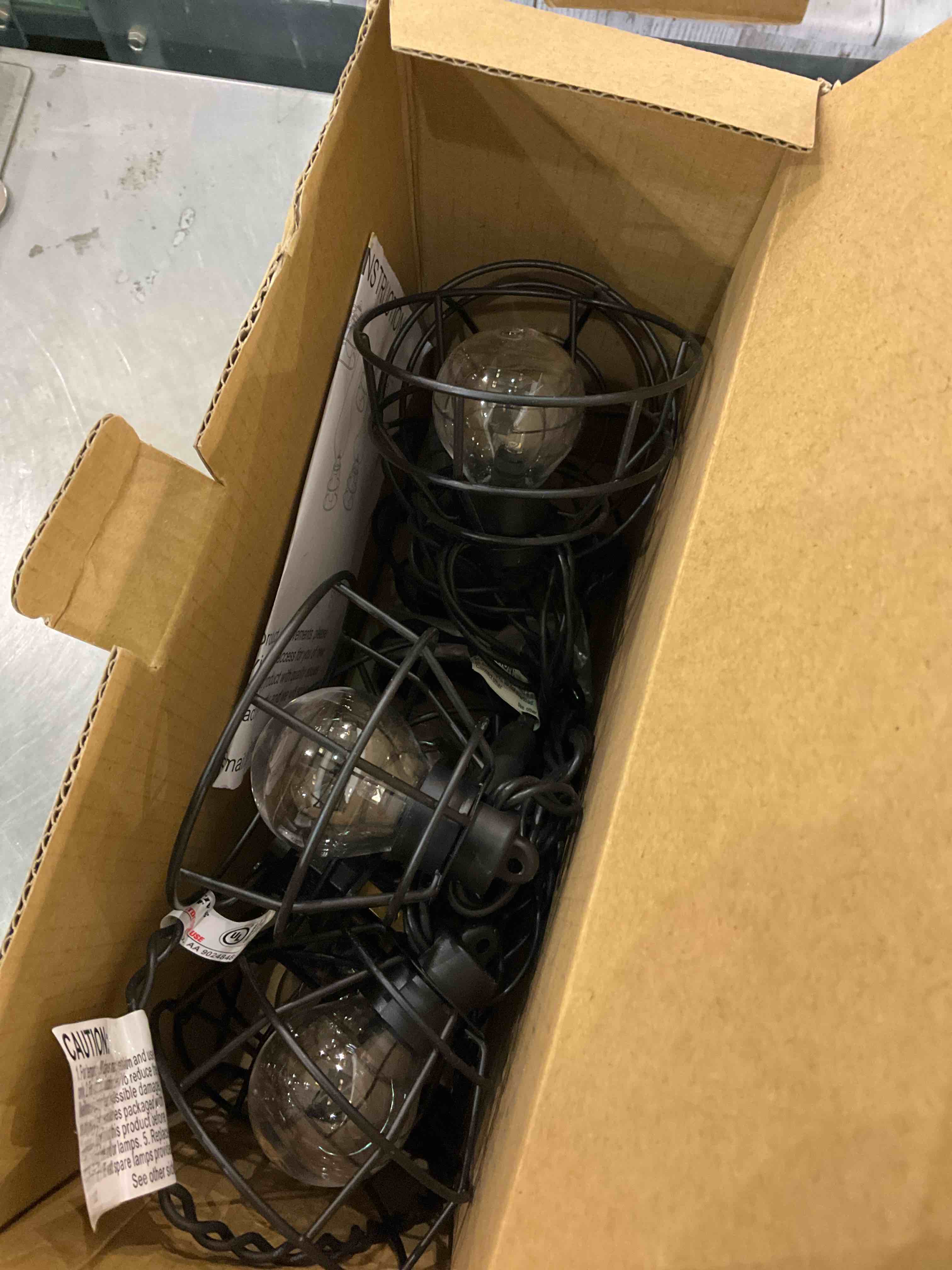 https://s3.amazonaws.com/lotting-images-prod/BargainHunt/EXS00702457_1707400132222.jpeg