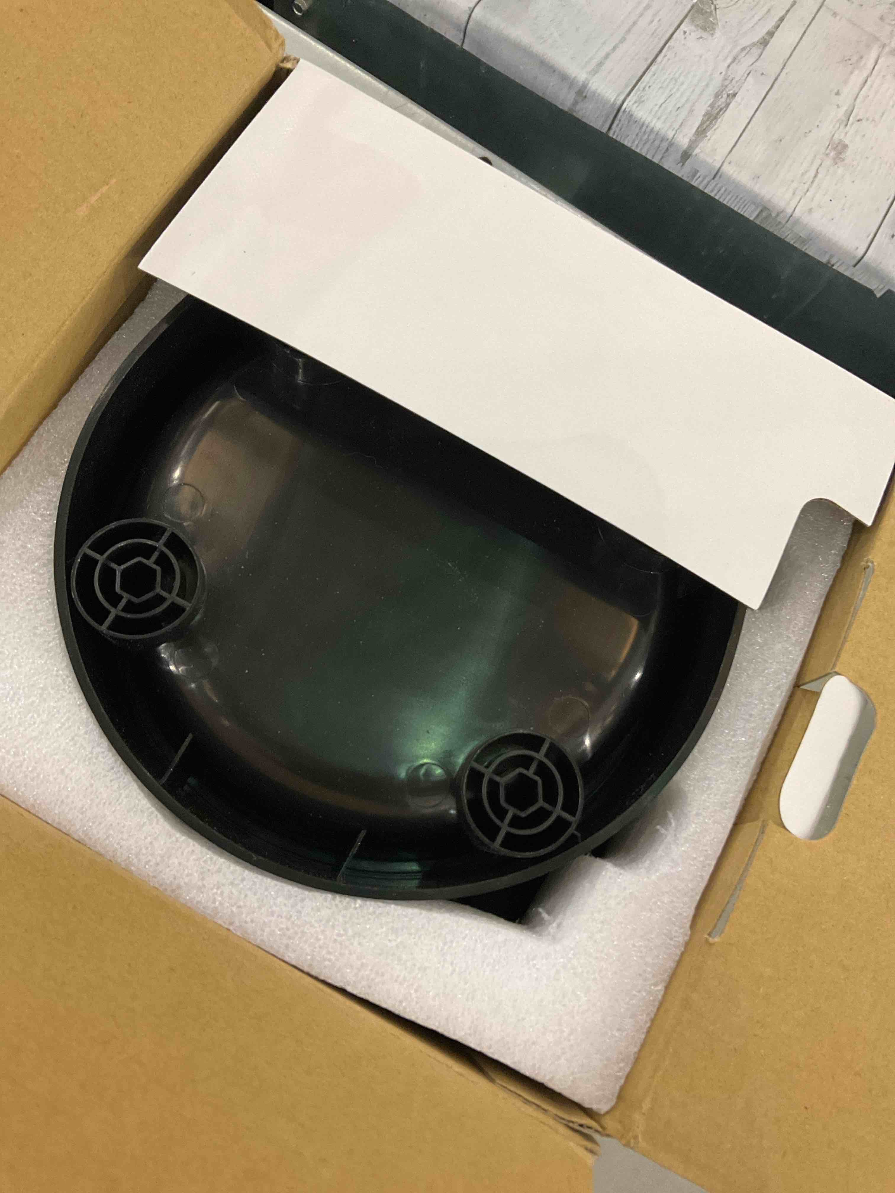 https://s3.amazonaws.com/lotting-images-prod/BargainHunt/EXS00702490_1707406732506.jpeg