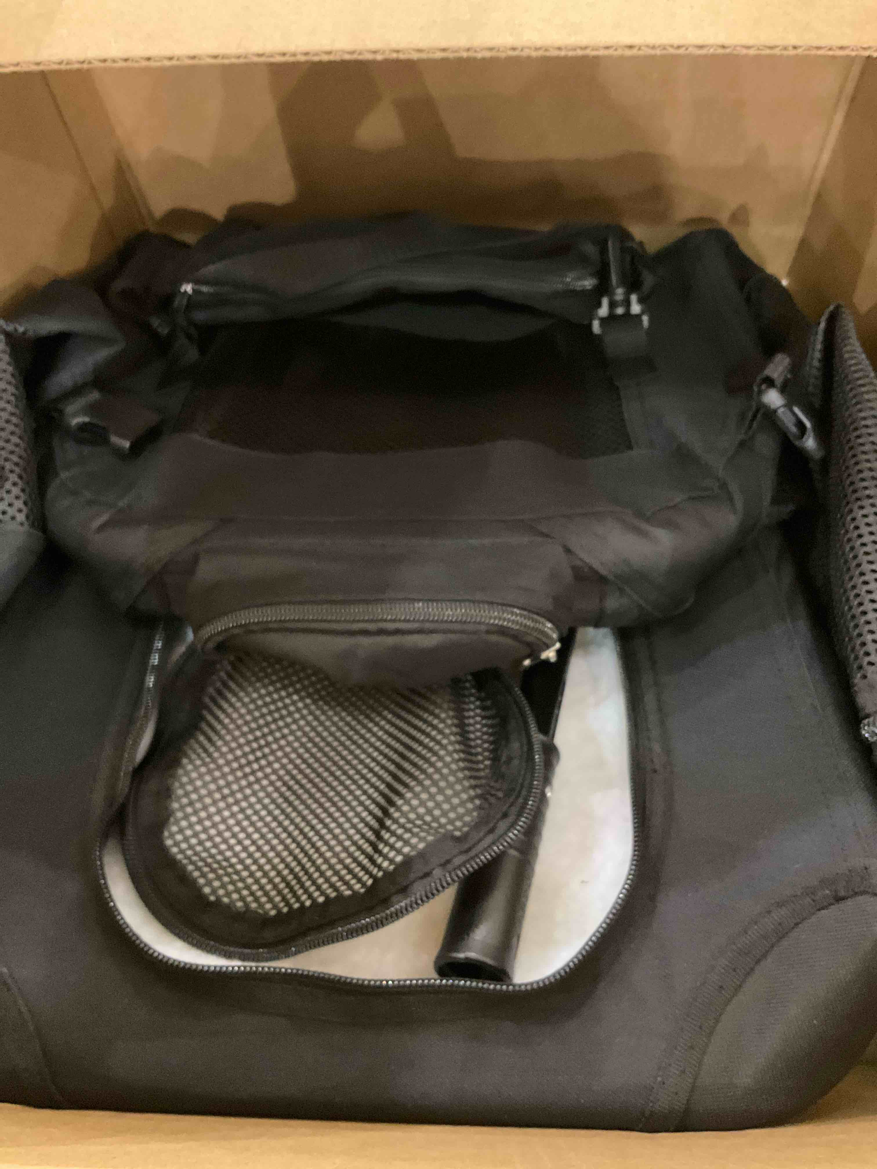 https://s3.amazonaws.com/lotting-images-prod/BargainHunt/EXS00702558_1708615131833.jpeg