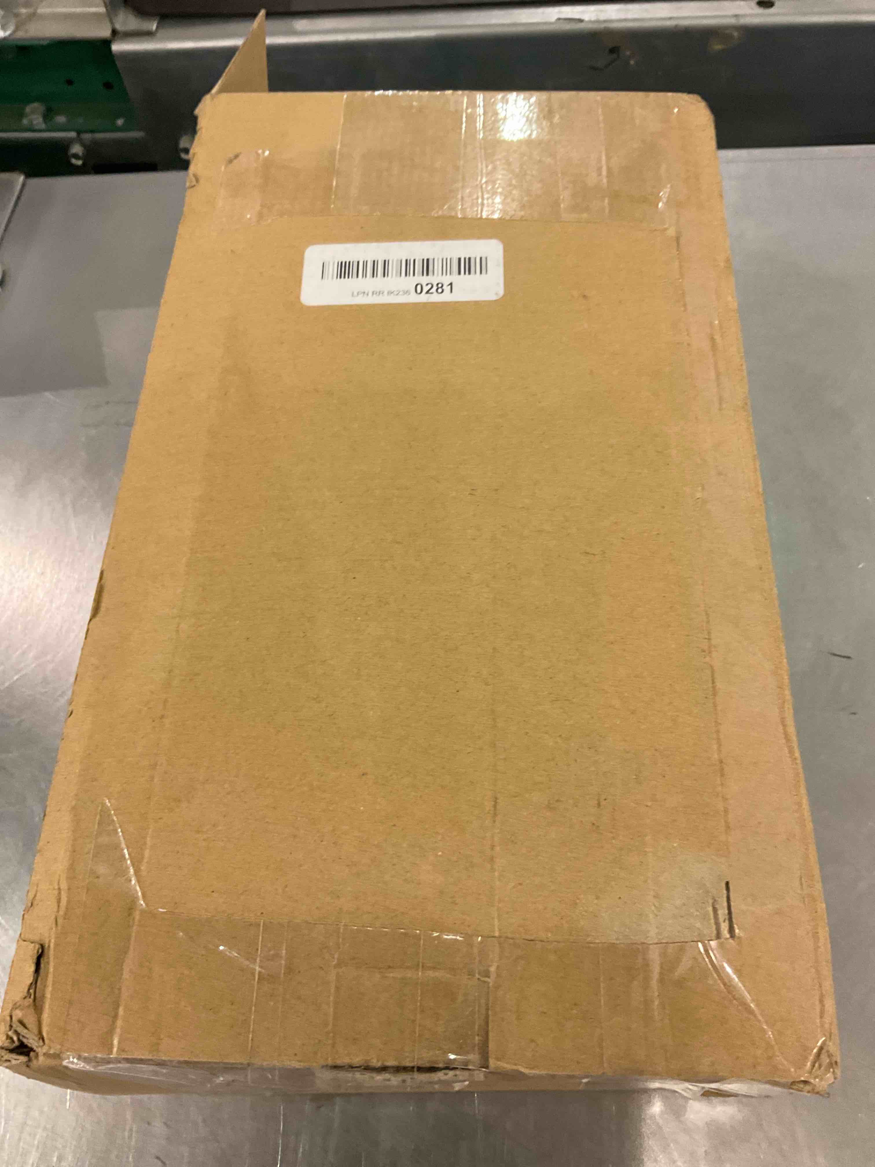 https://s3.amazonaws.com/lotting-images-prod/BargainHunt/EXS00702592_1708630190736.jpeg