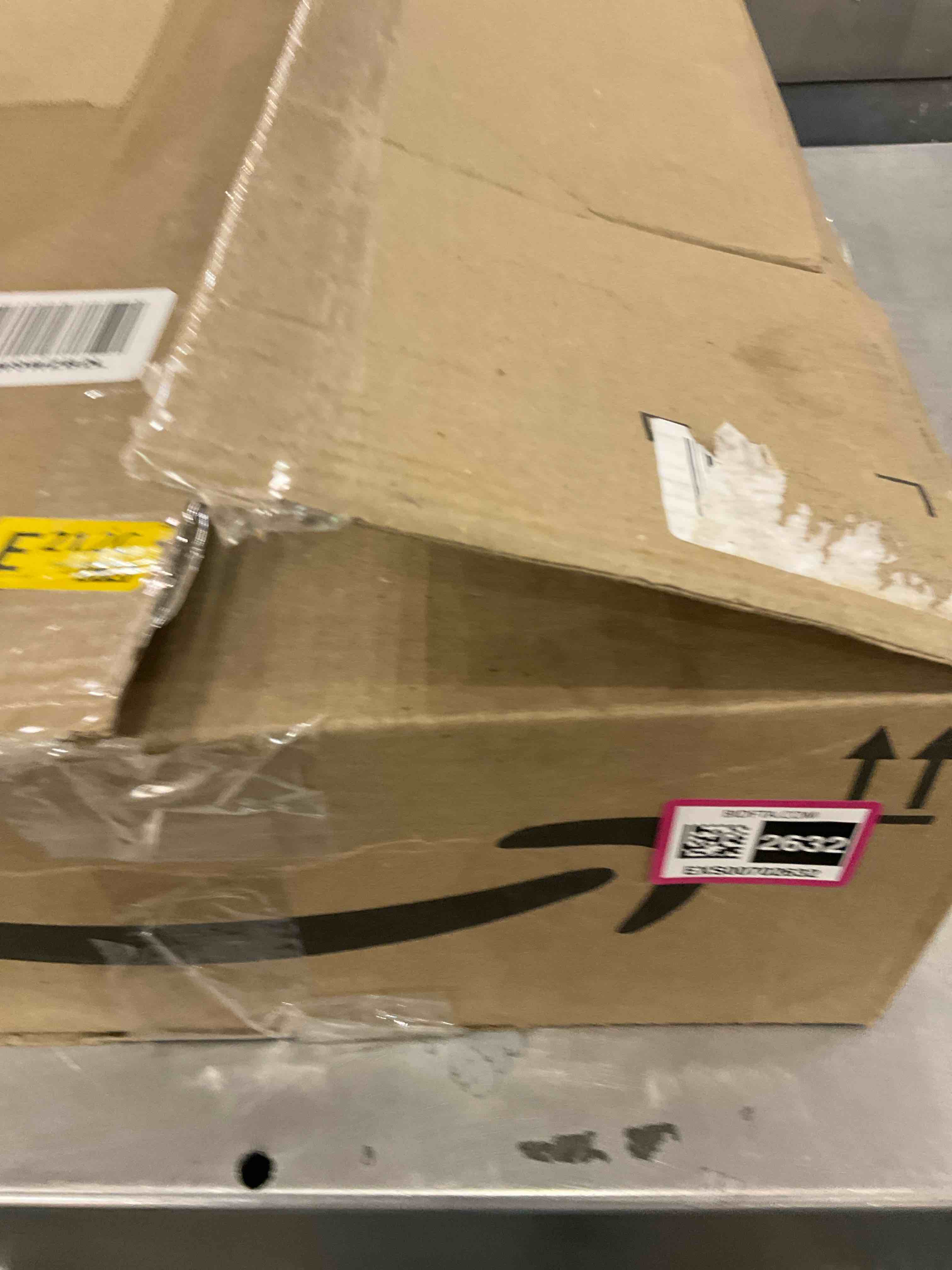 https://s3.amazonaws.com/lotting-images-prod/BargainHunt/EXS00702632_1708694877734.jpeg