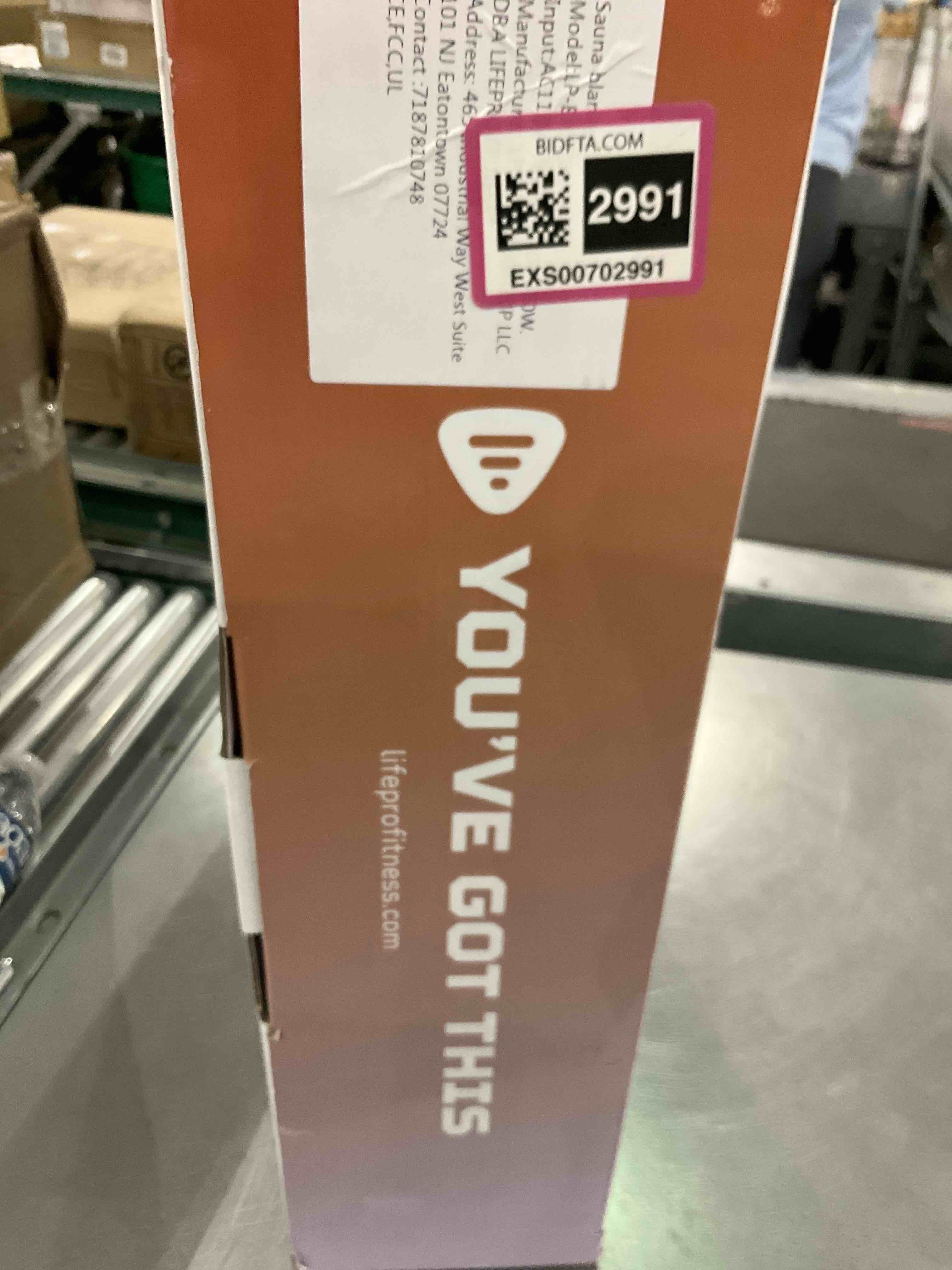 https://s3.amazonaws.com/lotting-images-prod/BargainHunt/EXS00702991_1709125717569.jpeg