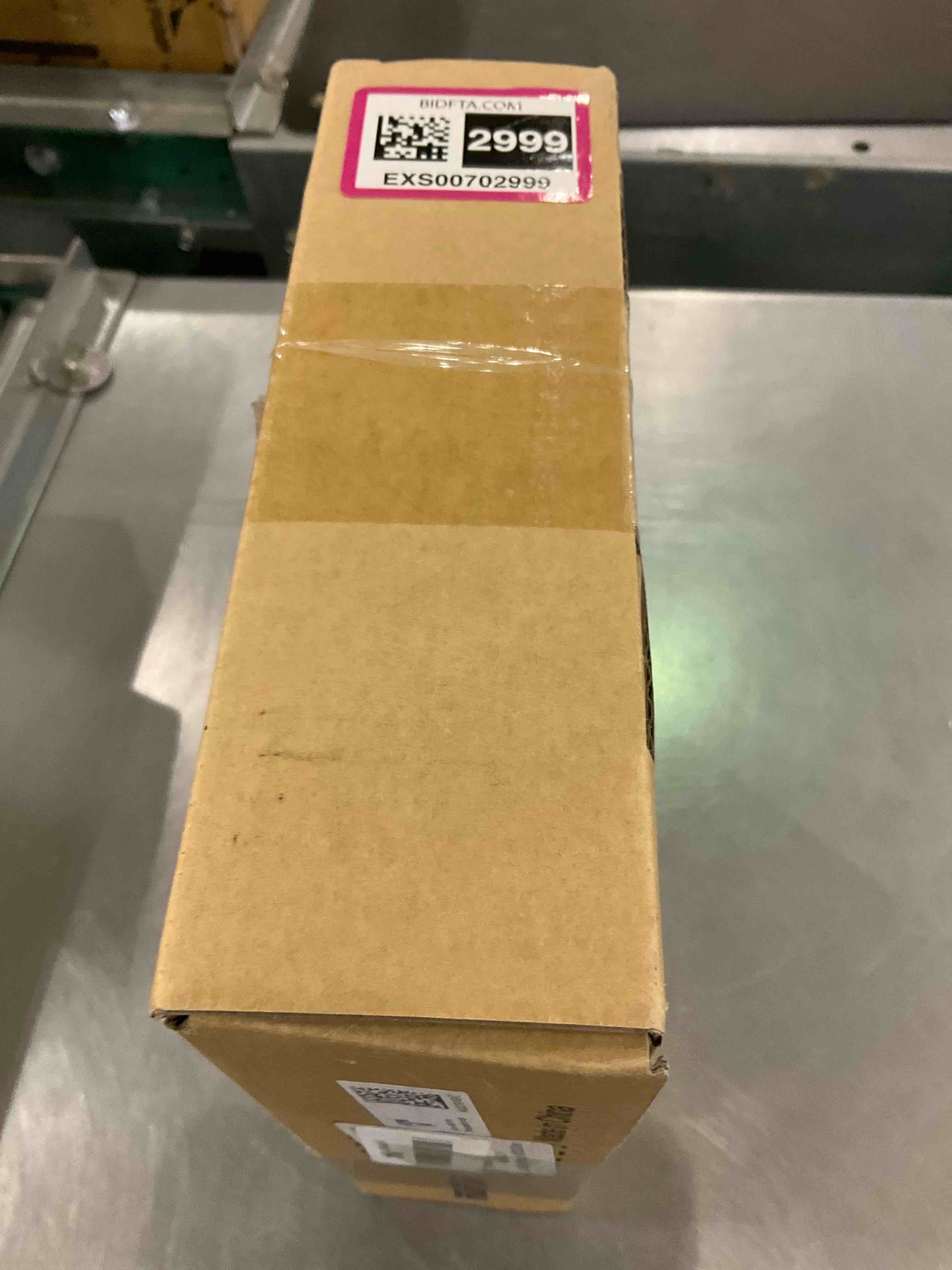https://s3.amazonaws.com/lotting-images-prod/BargainHunt/EXS00702999_1709124923551.jpeg