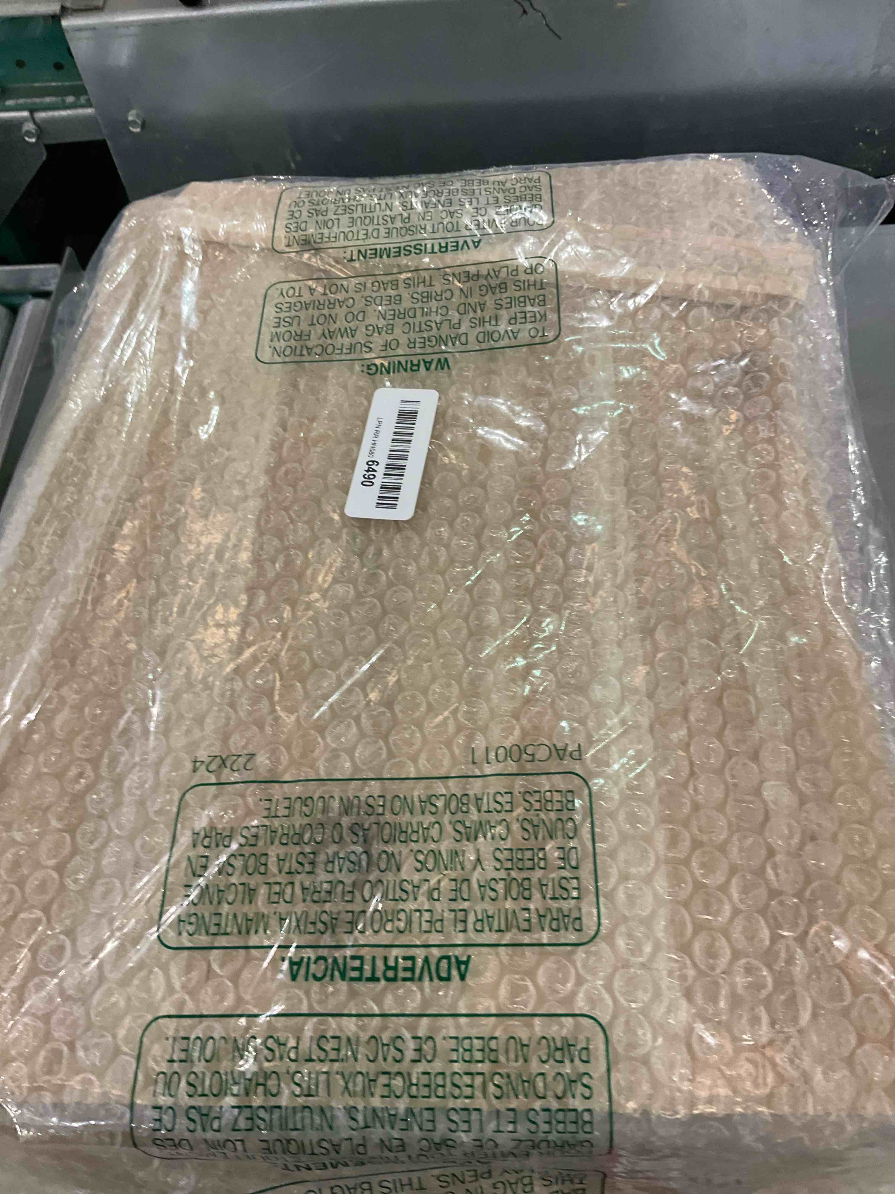 https://s3.amazonaws.com/lotting-images-prod/BargainHunt/EXS00703273_1707146503209.jpeg
