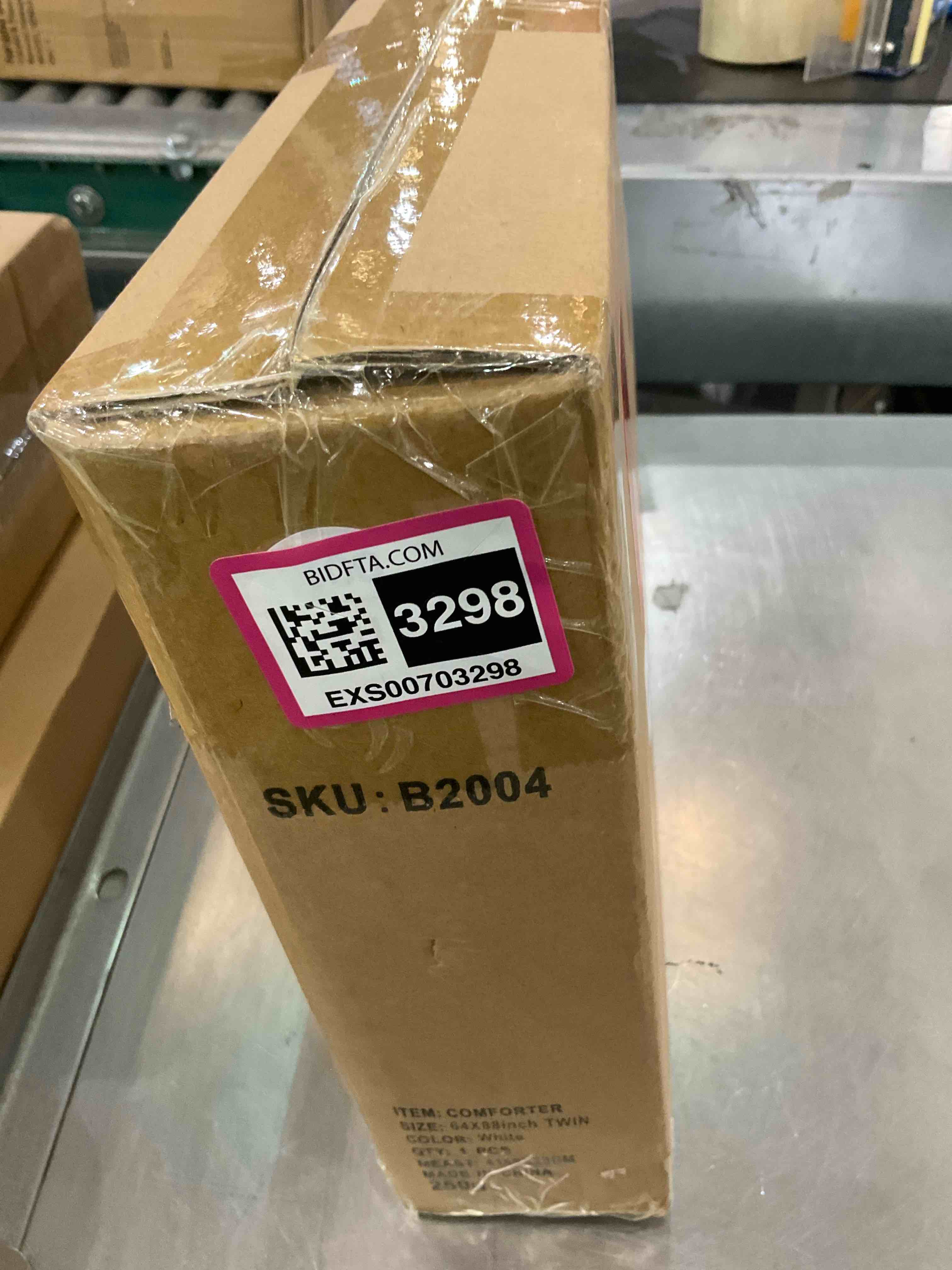 https://s3.amazonaws.com/lotting-images-prod/BargainHunt/EXS00703298_1707148581782.jpeg