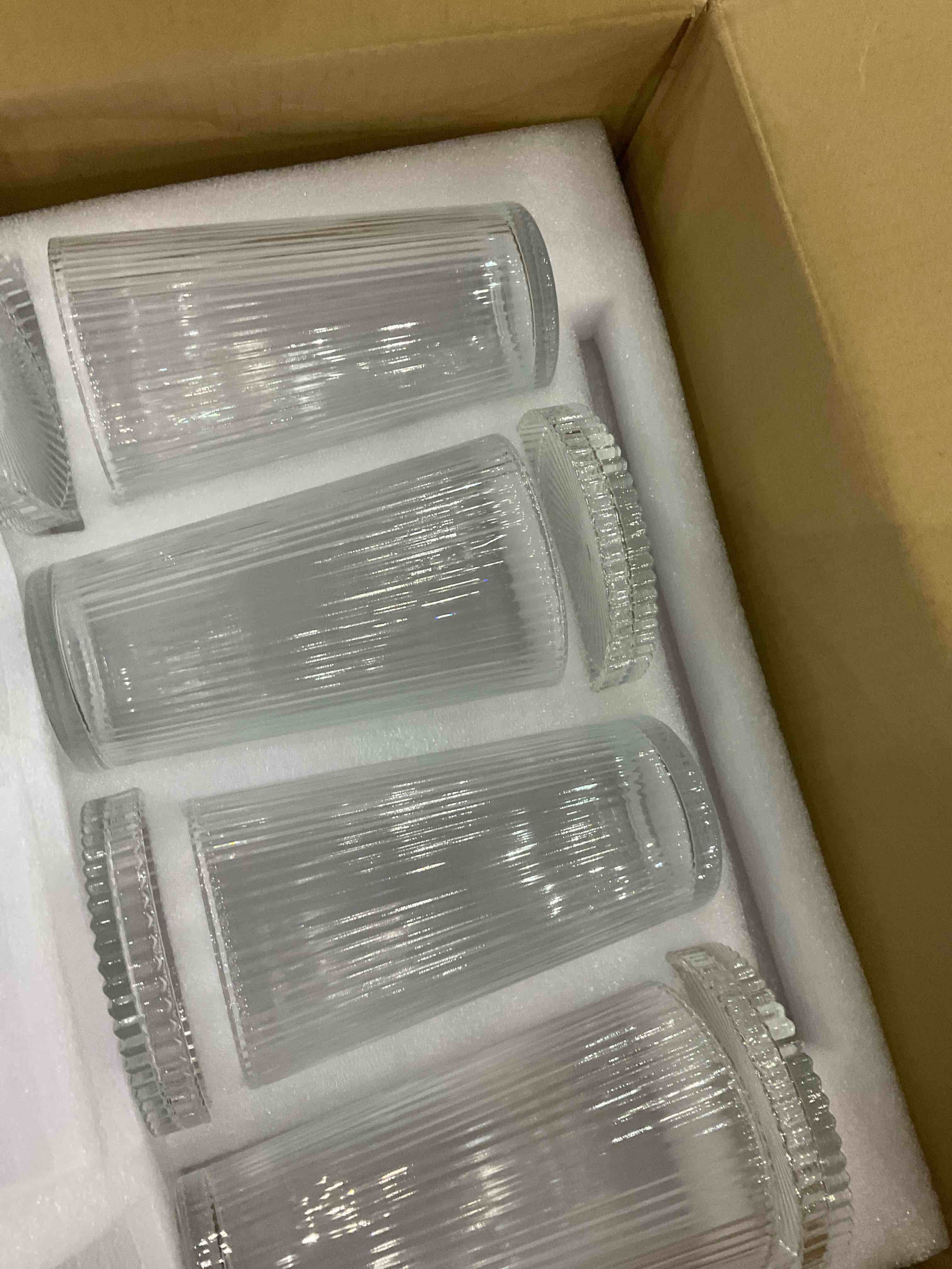 https://s3.amazonaws.com/lotting-images-prod/BargainHunt/EXS00703661_1708432826517.jpeg