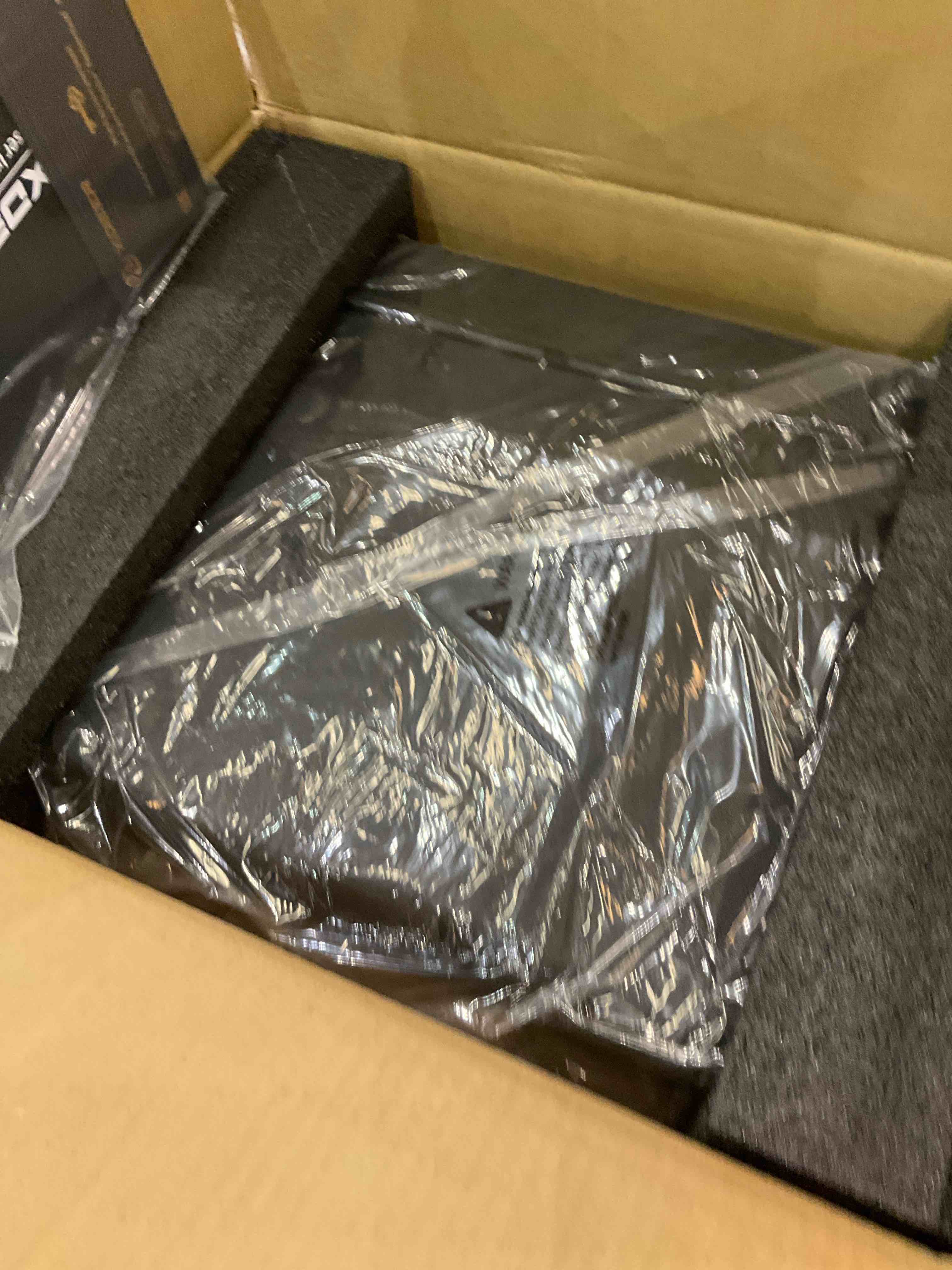 https://s3.amazonaws.com/lotting-images-prod/BargainHunt/EXS00703834_1708526783464.jpeg