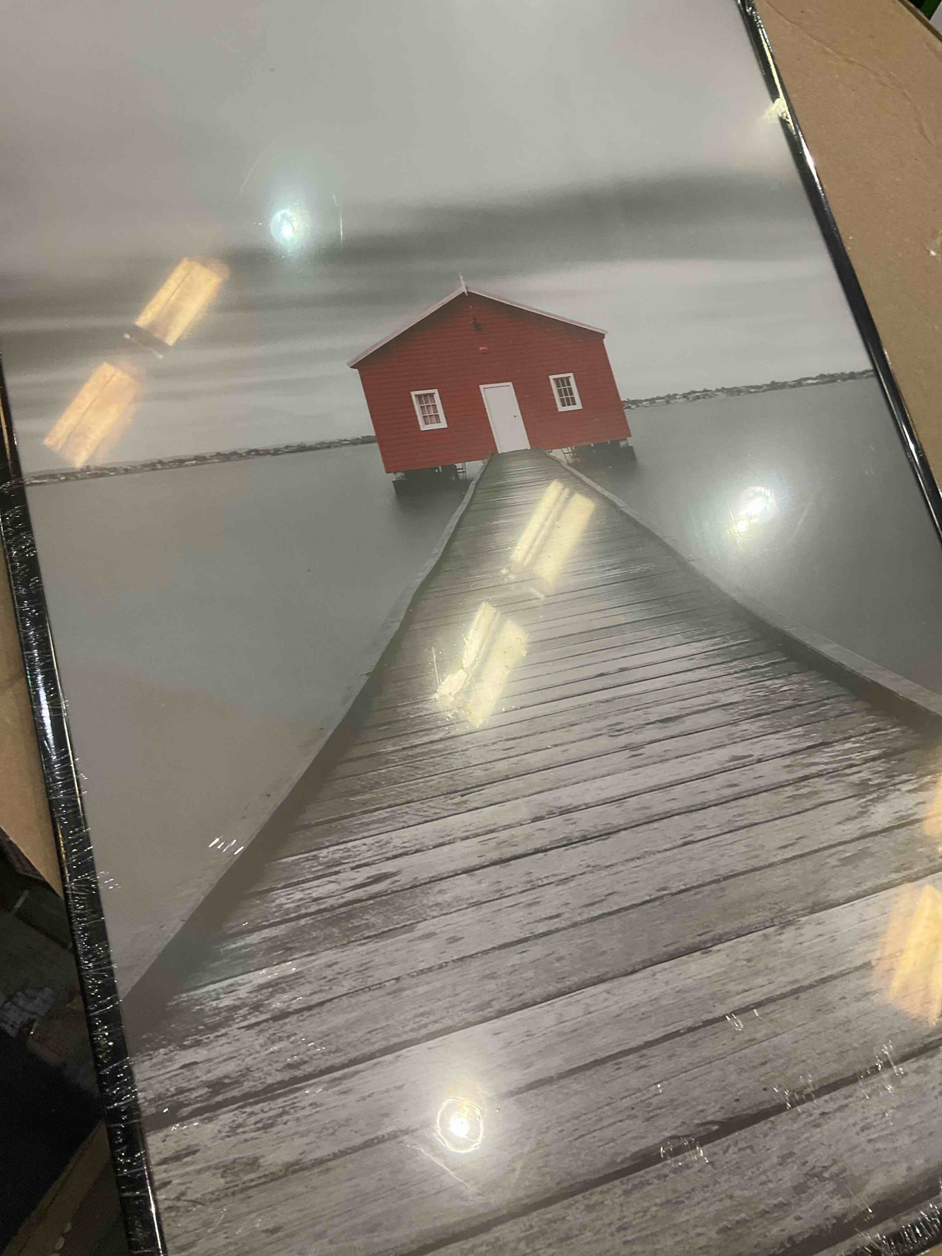 https://s3.amazonaws.com/lotting-images-prod/BargainHunt/EXS00703871_1708533889589.jpeg