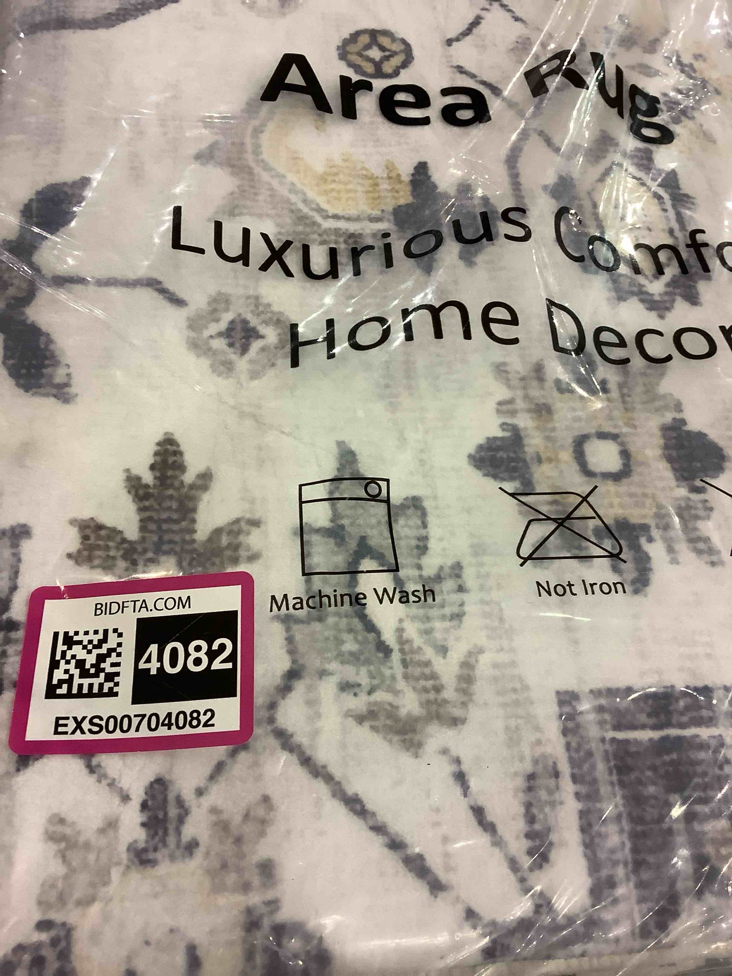 https://s3.amazonaws.com/lotting-images-prod/BargainHunt/EXS00704082_1706790386509.jpeg