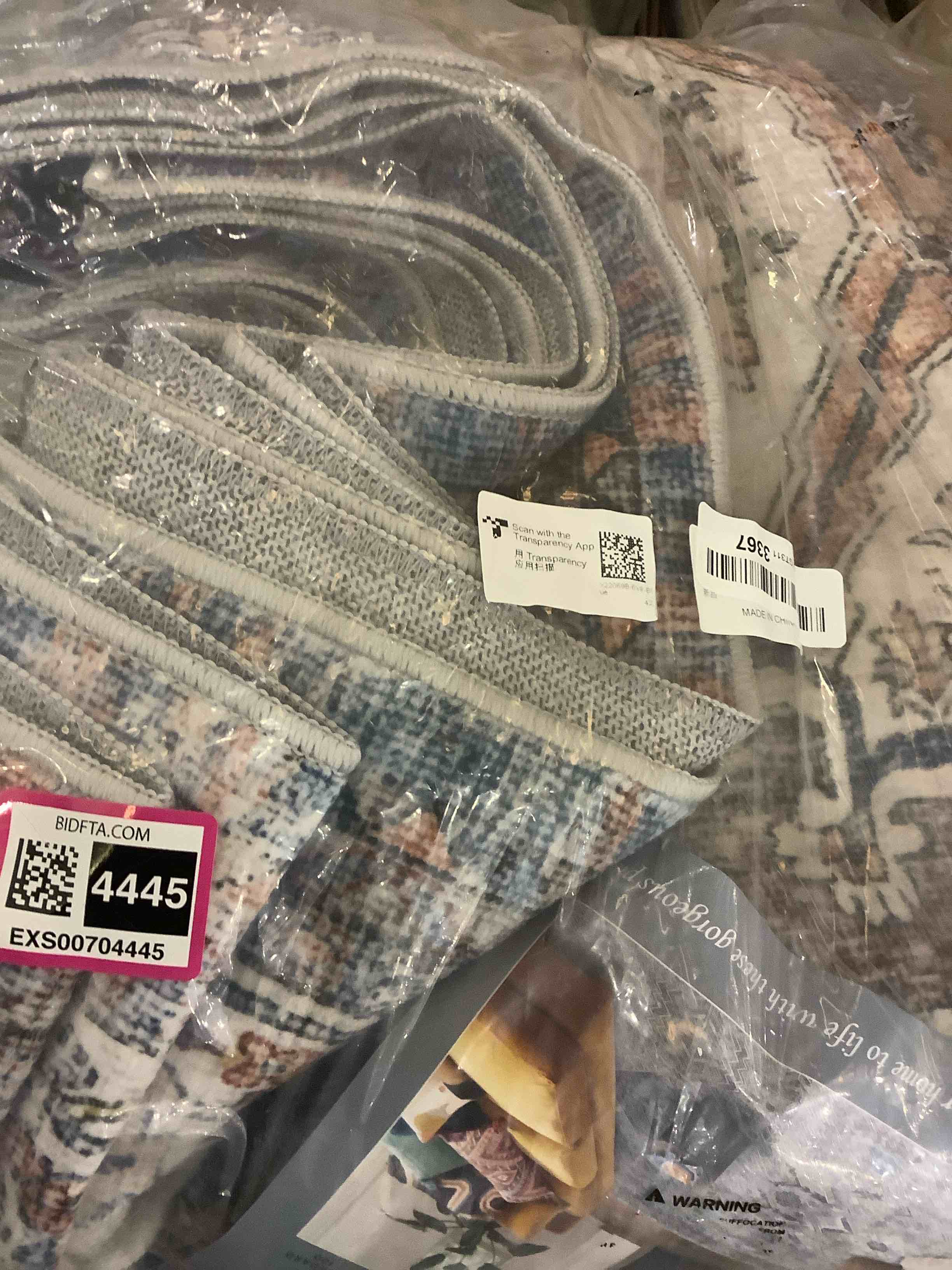 https://s3.amazonaws.com/lotting-images-prod/BargainHunt/EXS00704445_1707148530898.jpeg