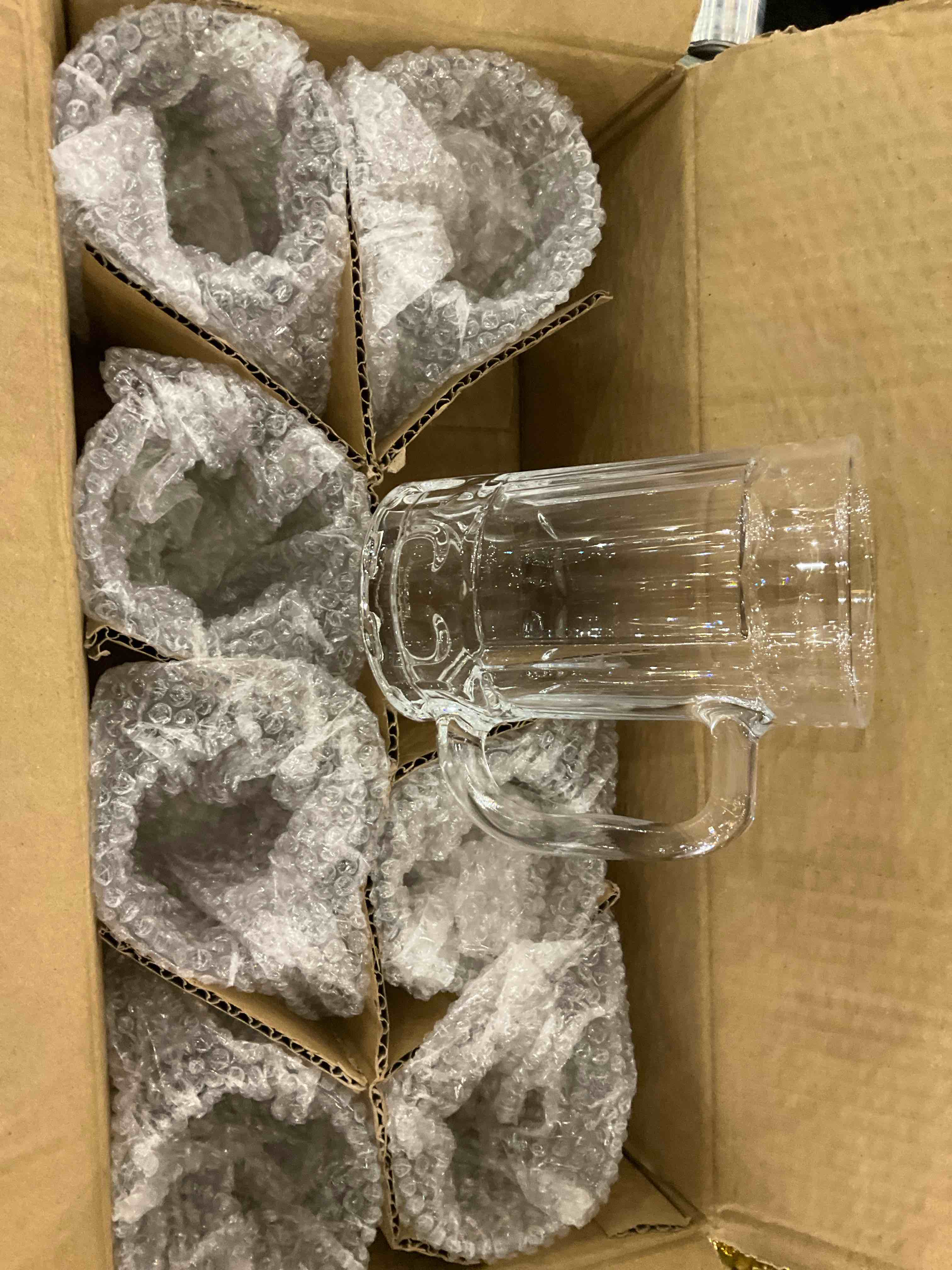 https://s3.amazonaws.com/lotting-images-prod/BargainHunt/EXS00705081_1706637382257.jpeg