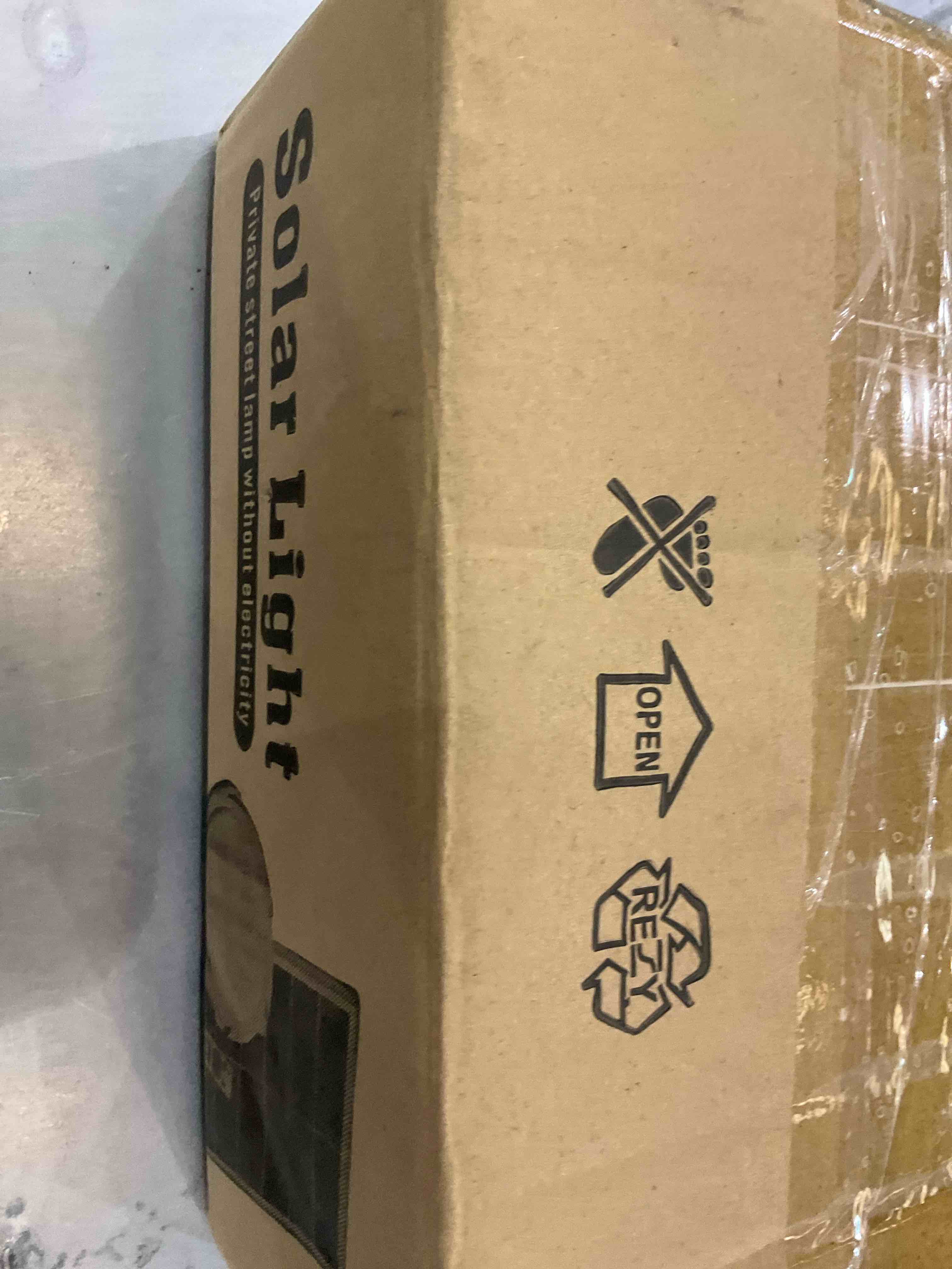 https://s3.amazonaws.com/lotting-images-prod/BargainHunt/EXS00705269_1706729342156.jpeg