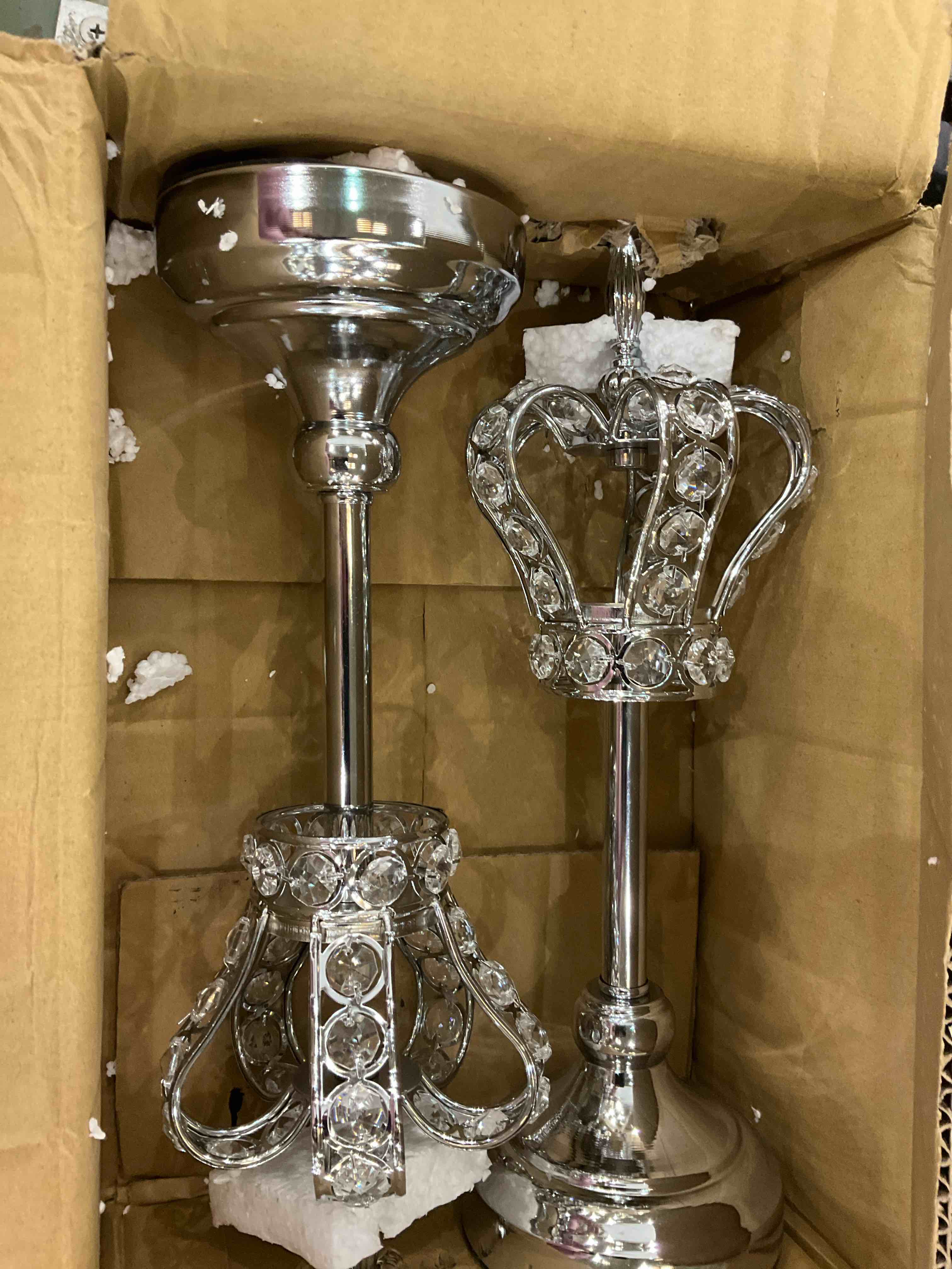https://s3.amazonaws.com/lotting-images-prod/BargainHunt/EXS00705270_1706729456912.jpeg