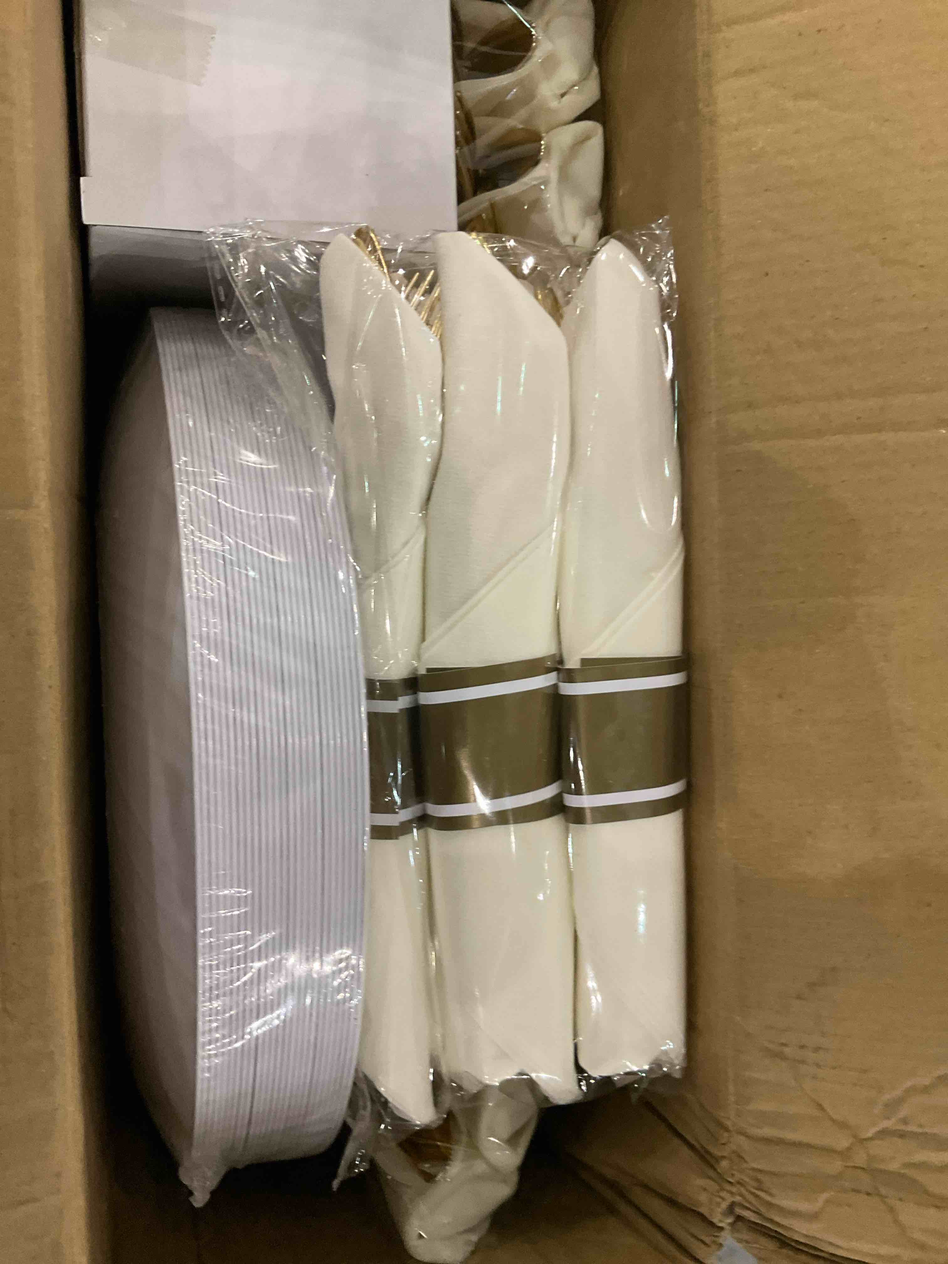 https://s3.amazonaws.com/lotting-images-prod/BargainHunt/EXS00705307_1706790896753.jpeg