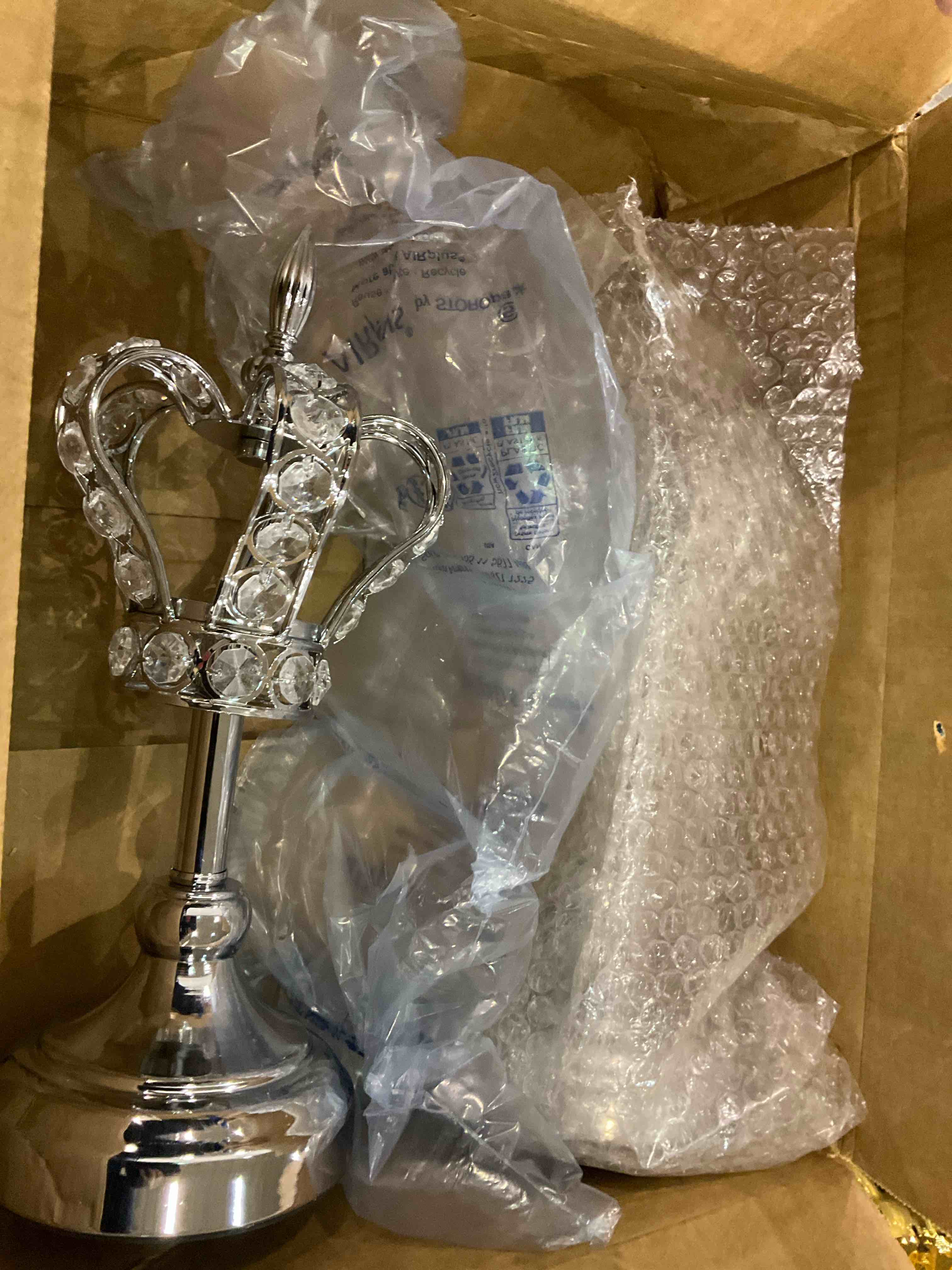 https://s3.amazonaws.com/lotting-images-prod/BargainHunt/EXS00705311_1706791379142.jpeg