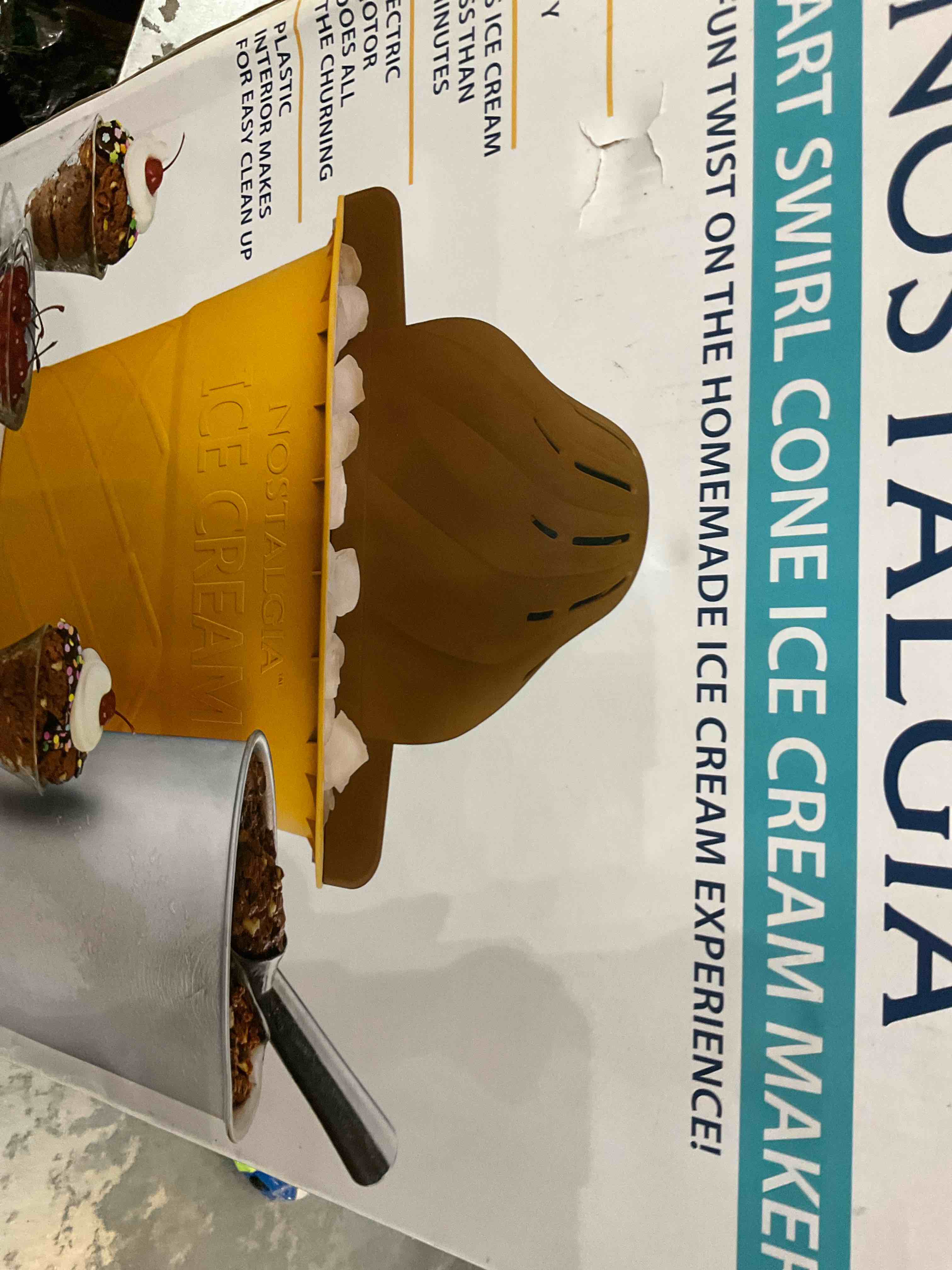 nostalgia Ice Cream Maker