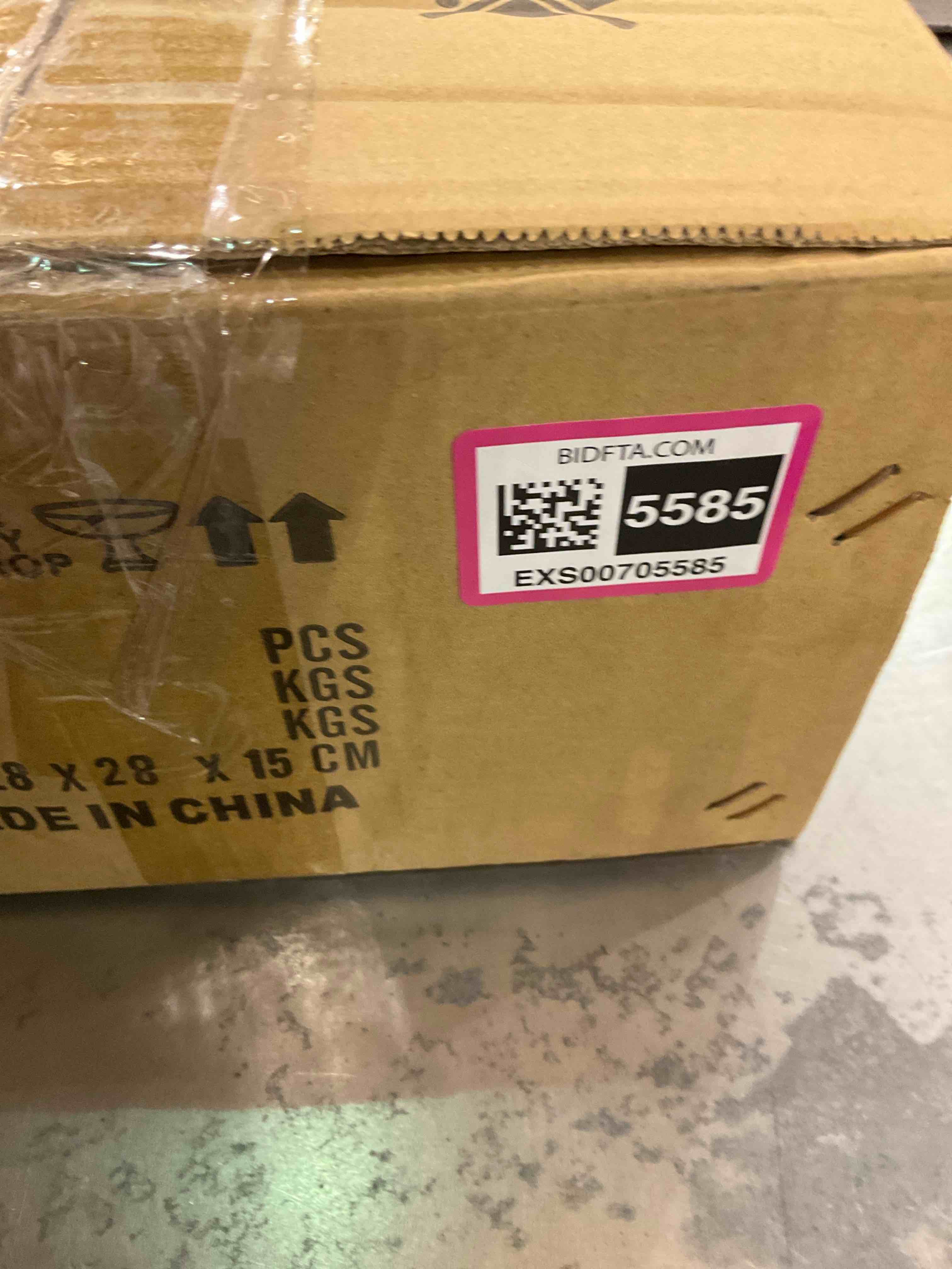 https://s3.amazonaws.com/lotting-images-prod/BargainHunt/EXS00705585_1707145692705.jpeg