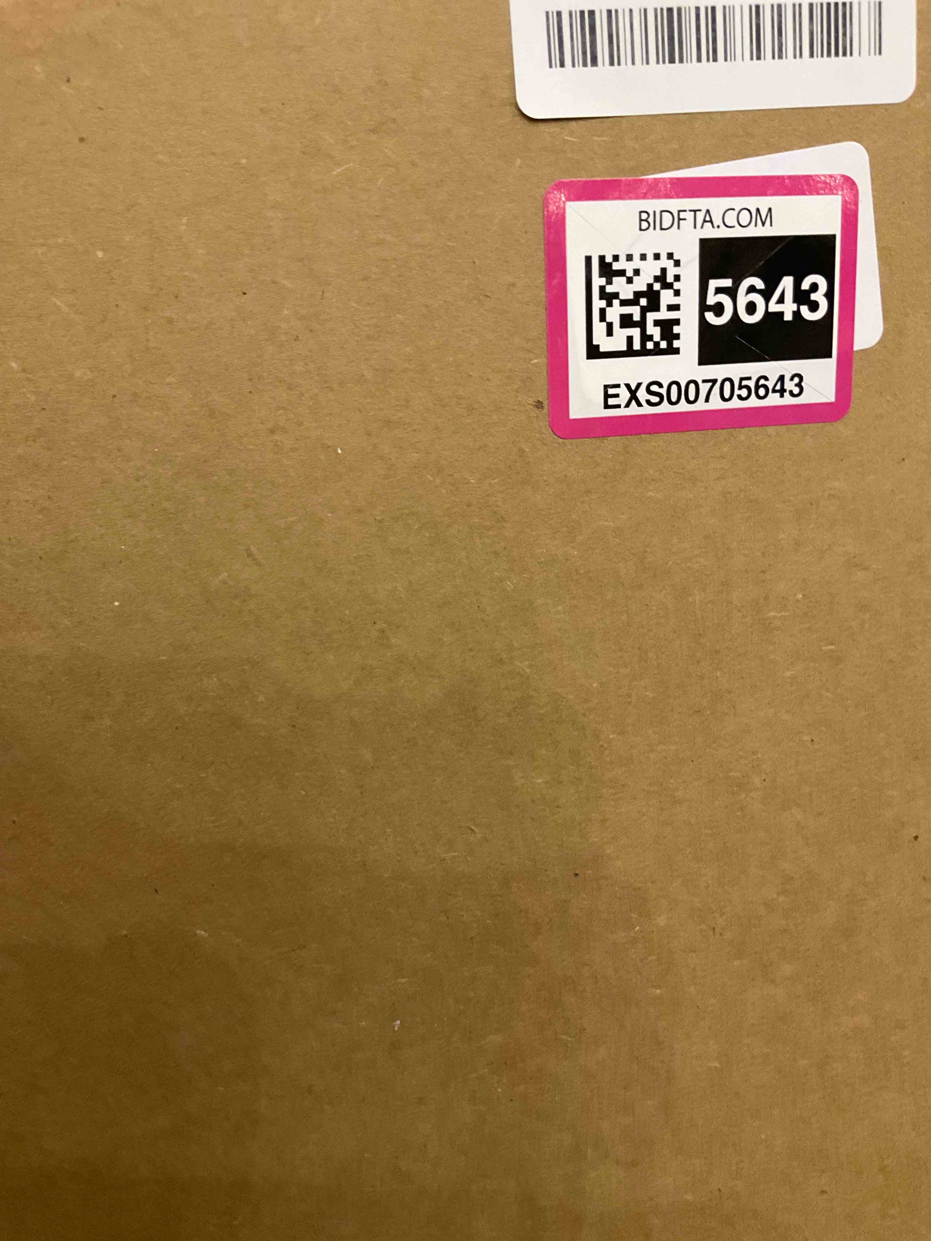 https://s3.amazonaws.com/lotting-images-prod/BargainHunt/EXS00705643_1707159104423.jpeg