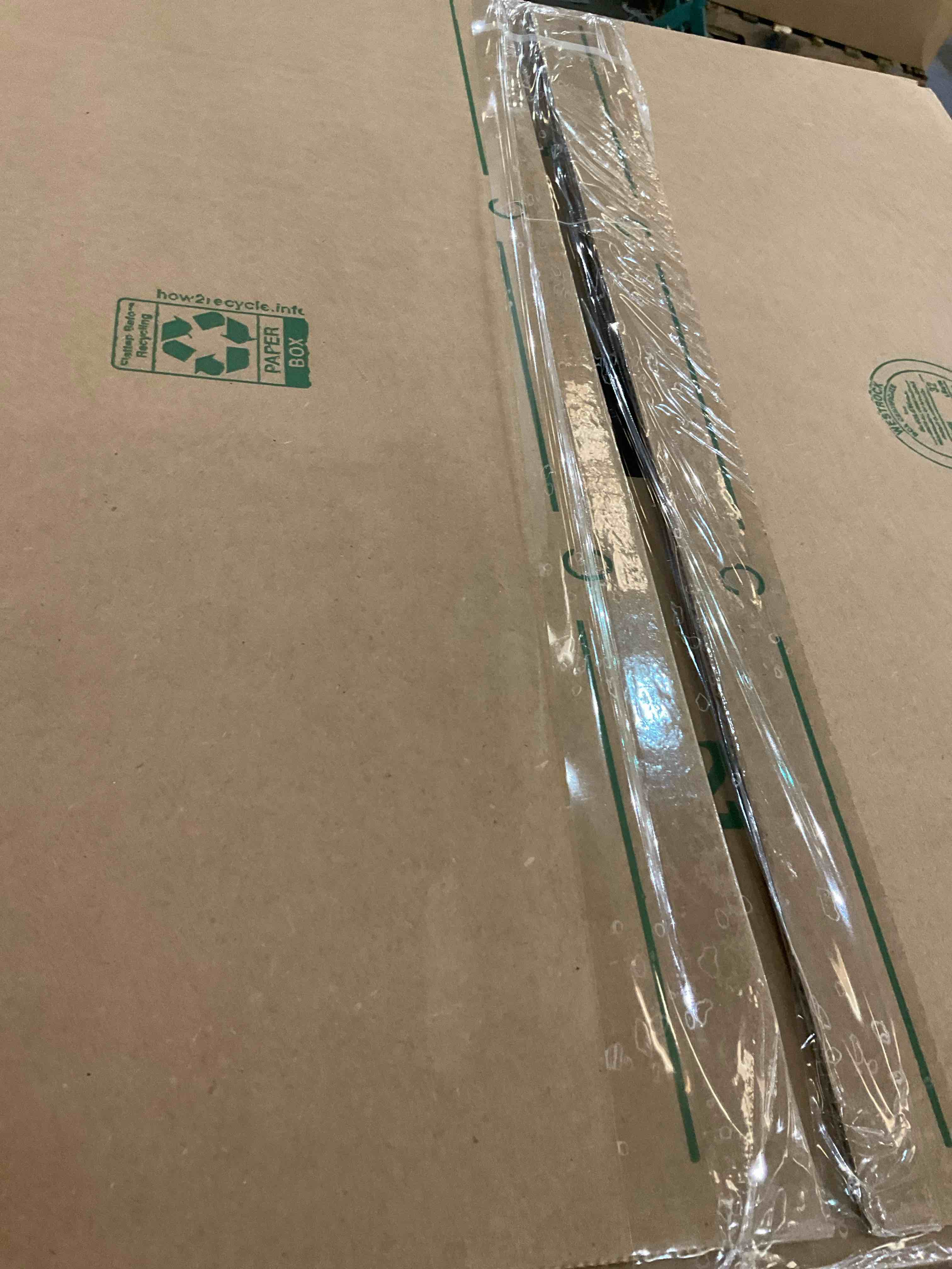 https://s3.amazonaws.com/lotting-images-prod/BargainHunt/EXS00705643_1707159107450.jpeg