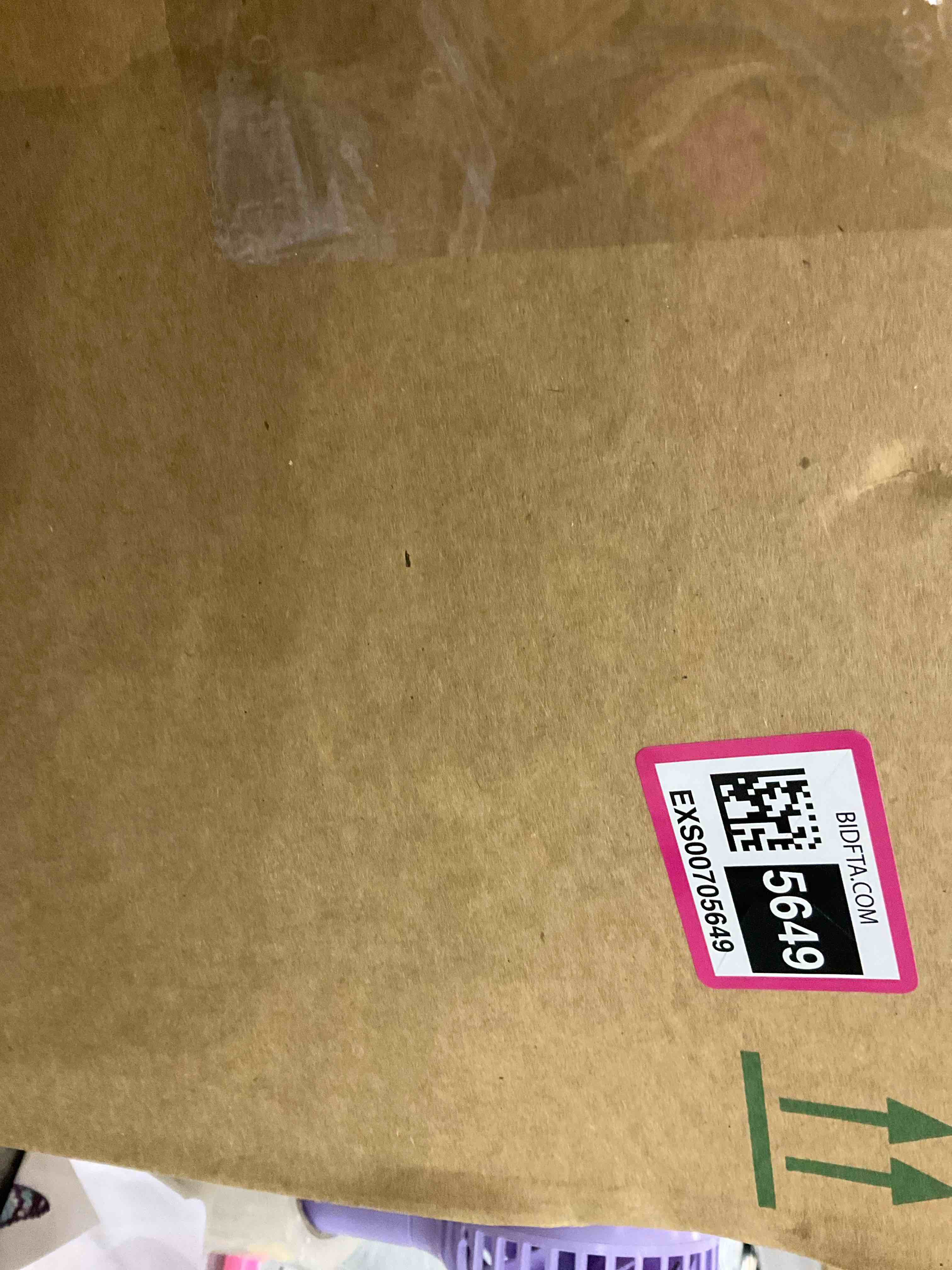 https://s3.amazonaws.com/lotting-images-prod/BargainHunt/EXS00705649_1707161705882.jpeg
