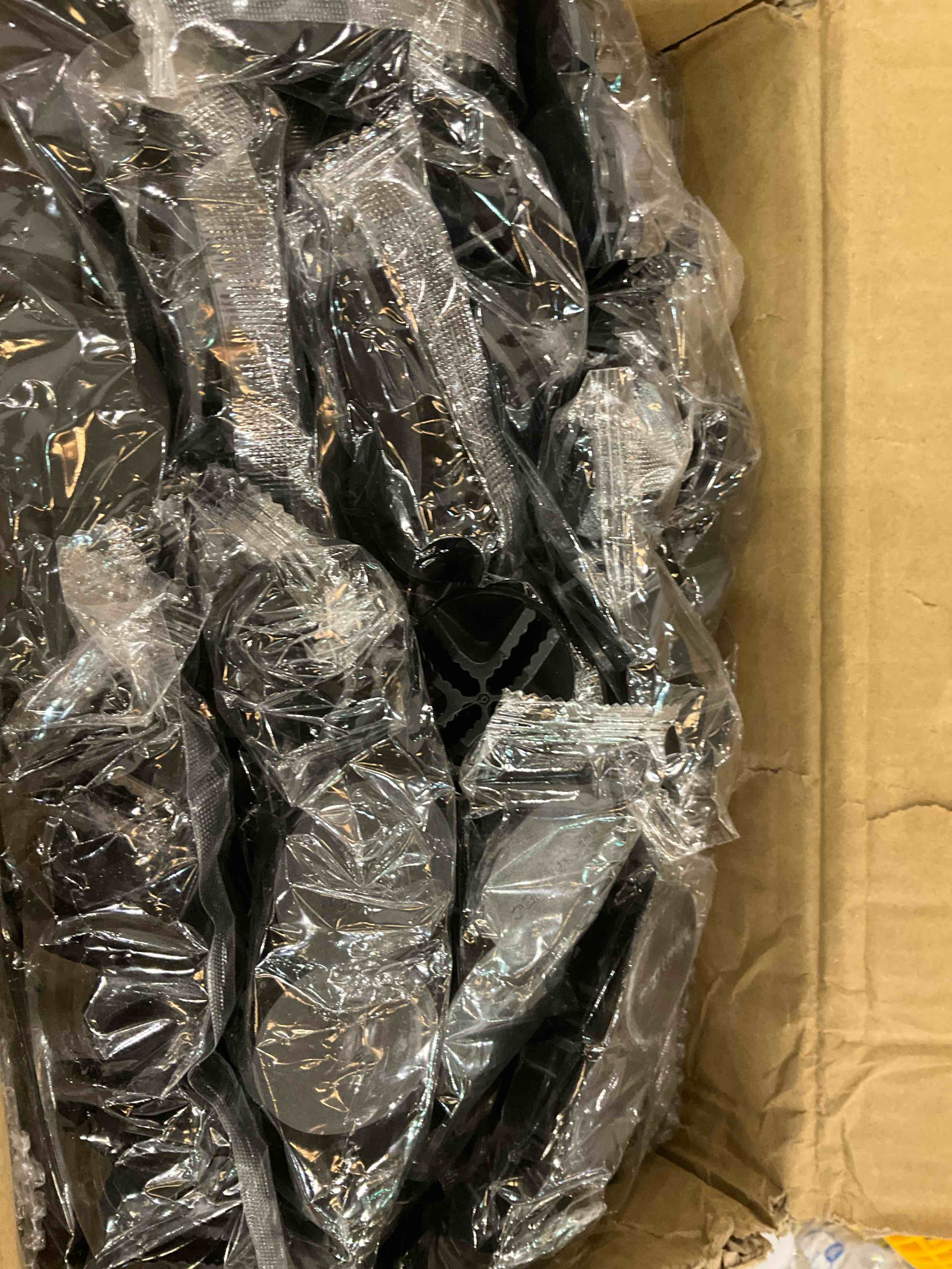 https://s3.amazonaws.com/lotting-images-prod/BargainHunt/EXS00705734_1707241740864.jpeg