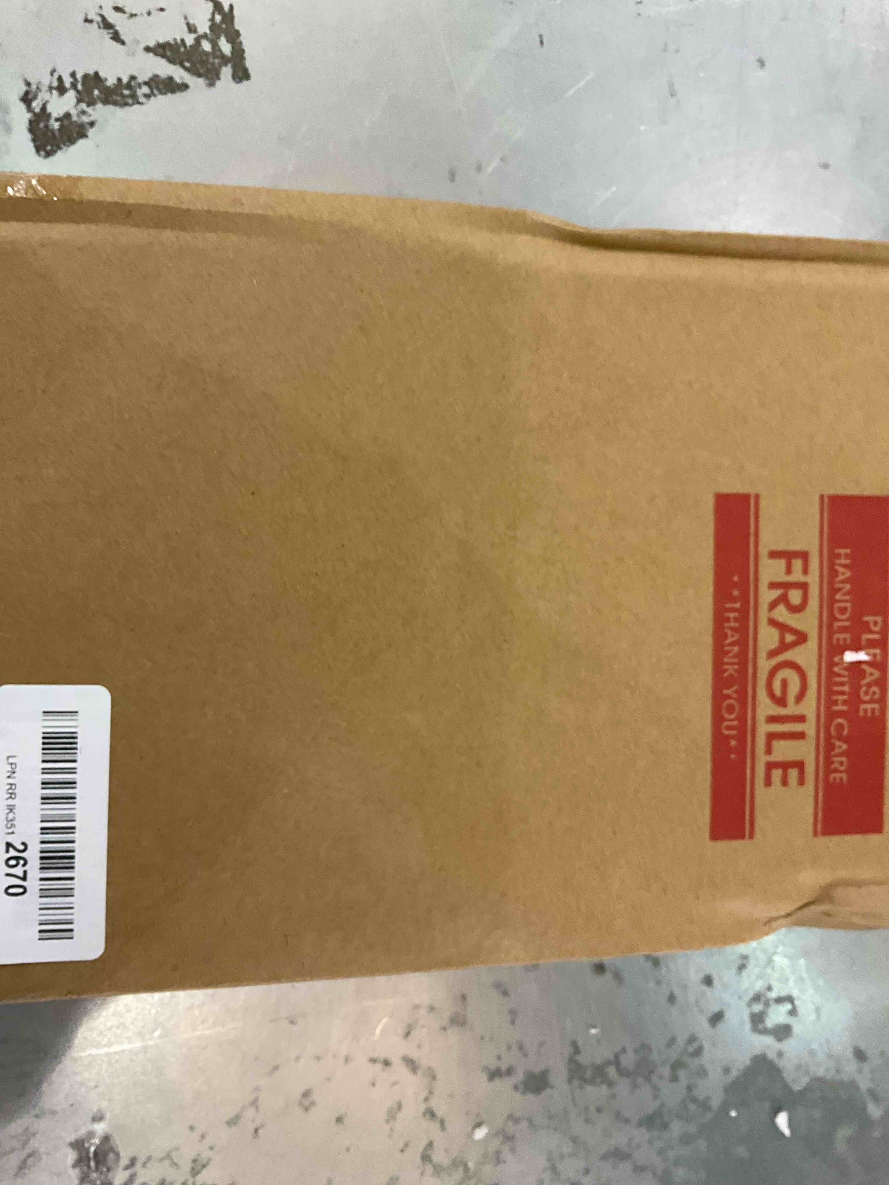 https://s3.amazonaws.com/lotting-images-prod/BargainHunt/EXS00705878_1707323802943.jpeg